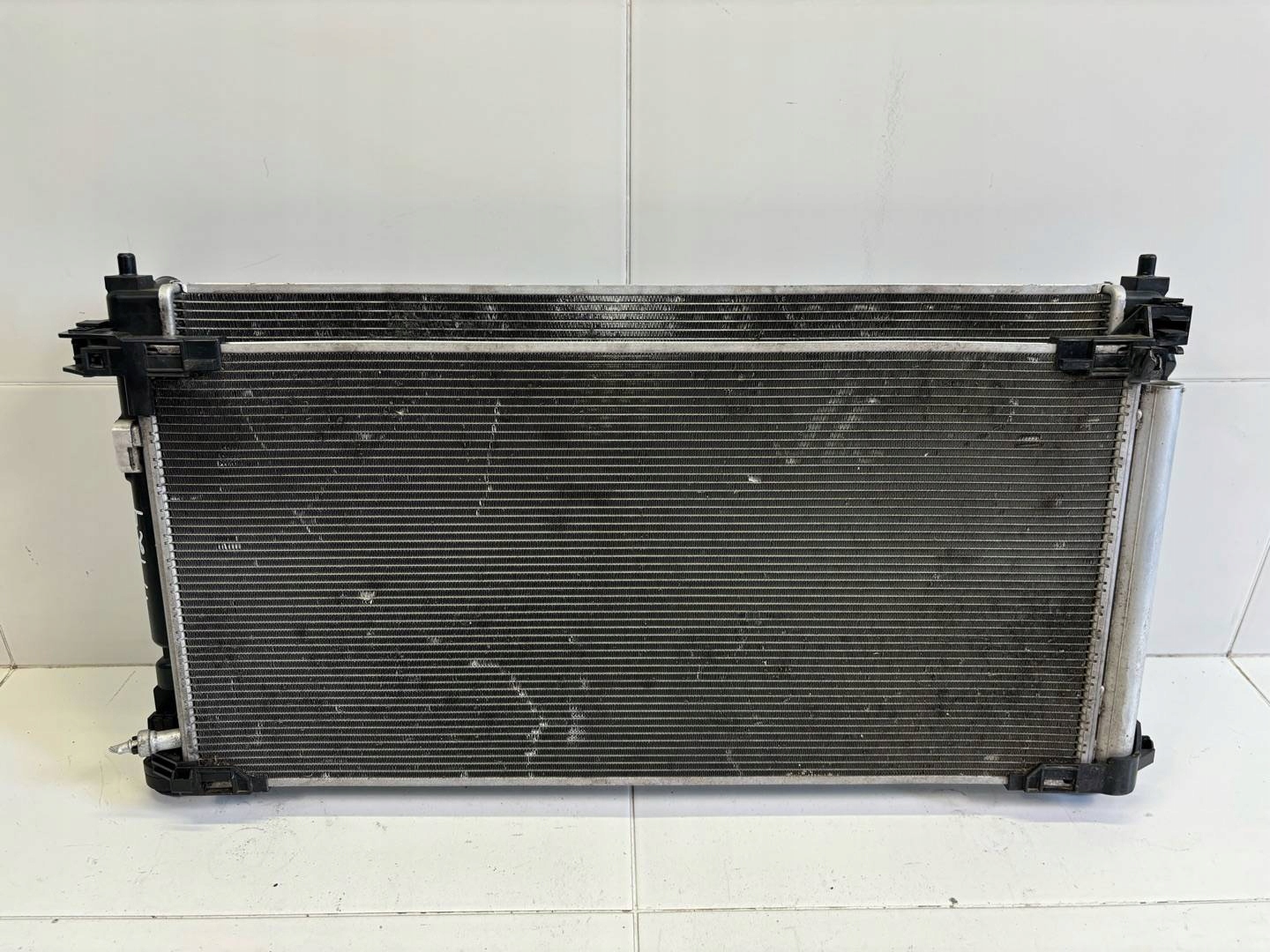 Komplet chłodnic Lexus UX (2018 - 2024) 422136-8780