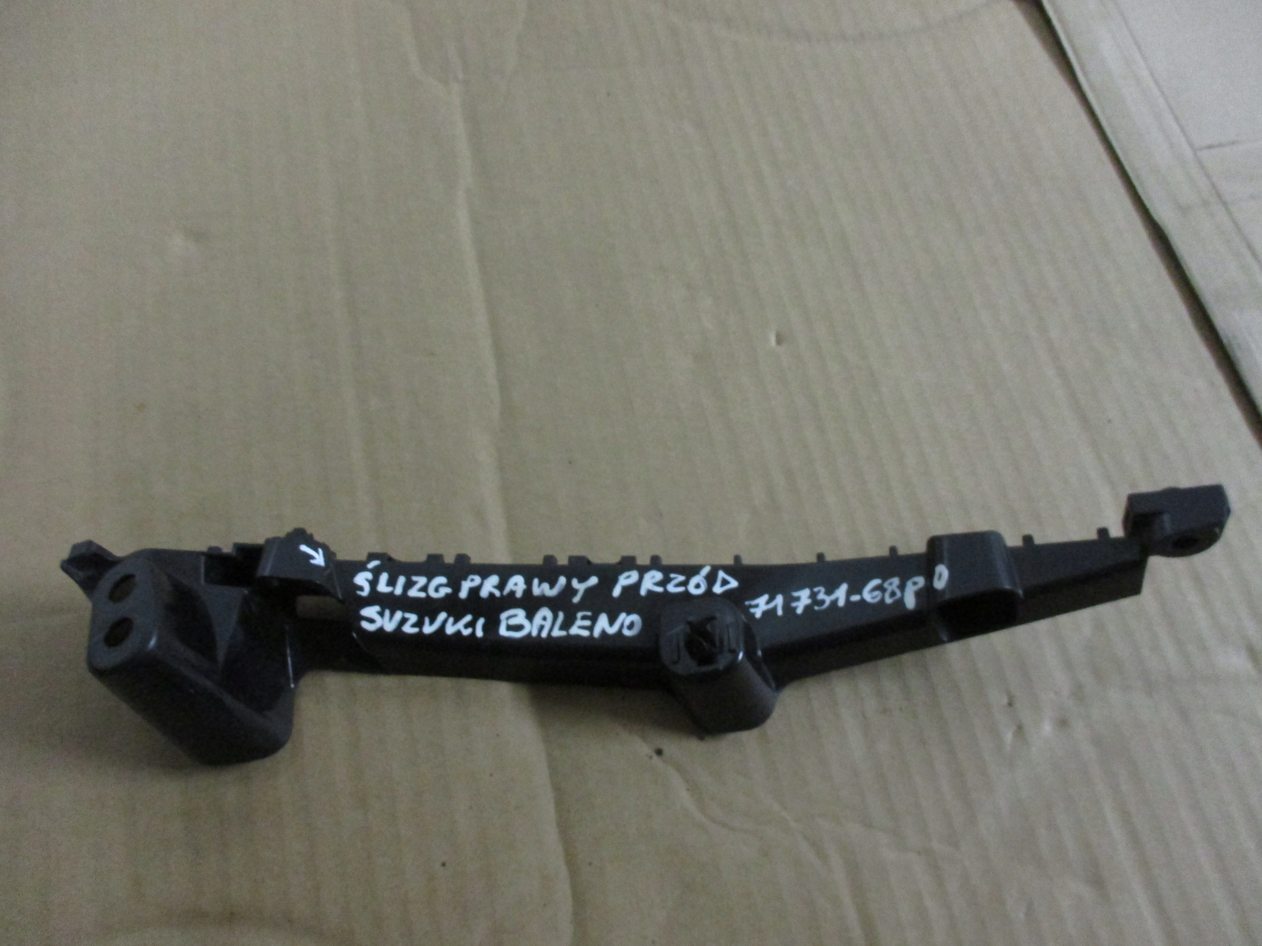 support right front front Suzuki Baleno 71731-68P0