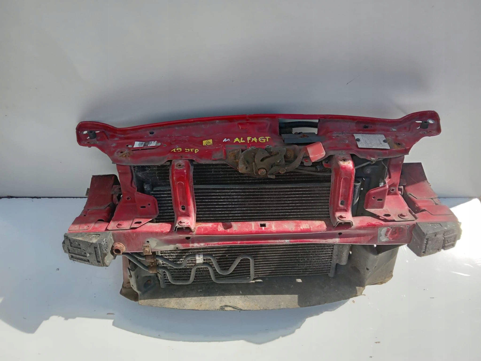 PAS PRZEDNI WZMOCNIENIE ALFA ROMEO GT 1.9 JTD