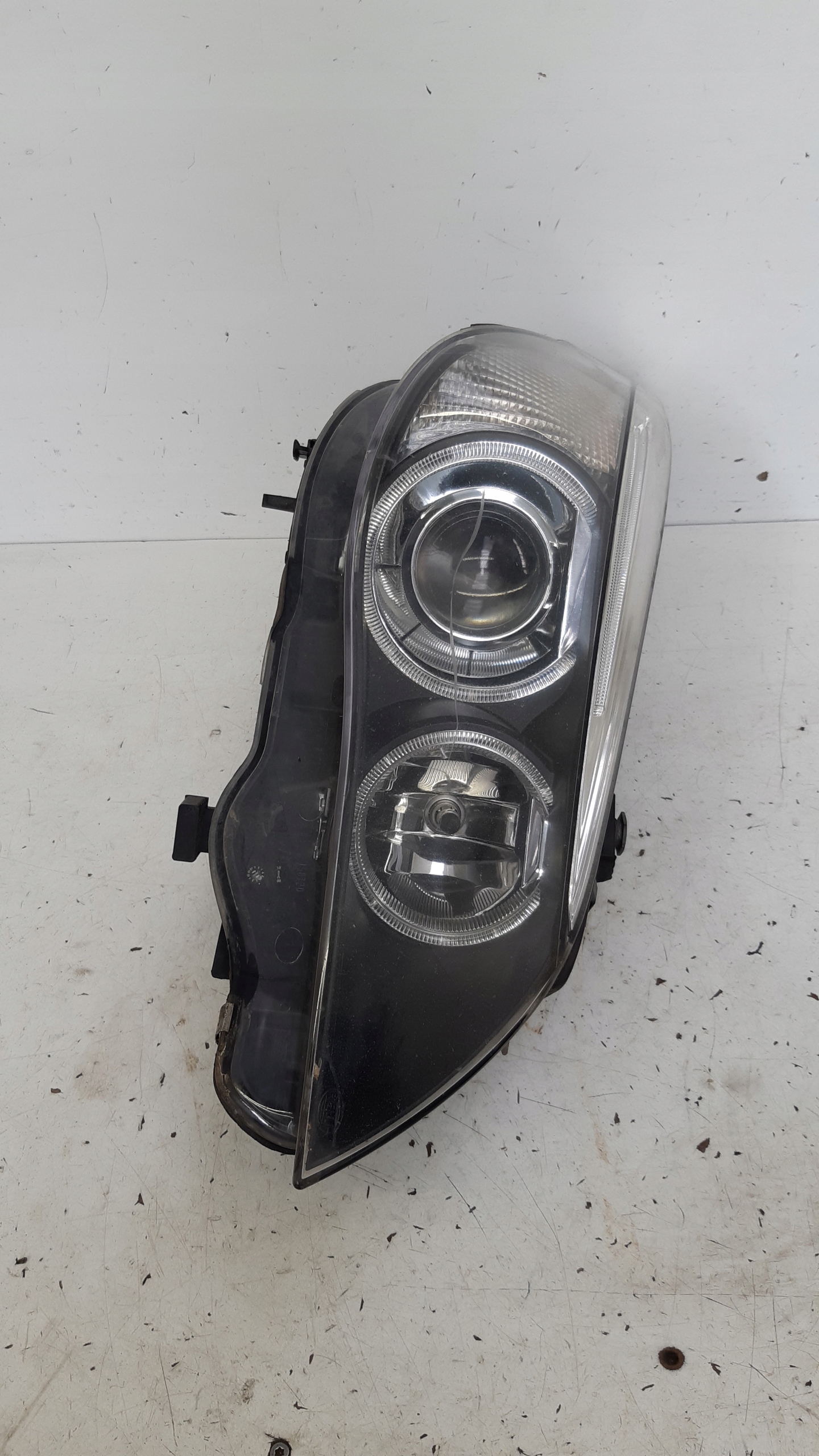 light right front xenon Hella europa BMW E61 525i przedlift