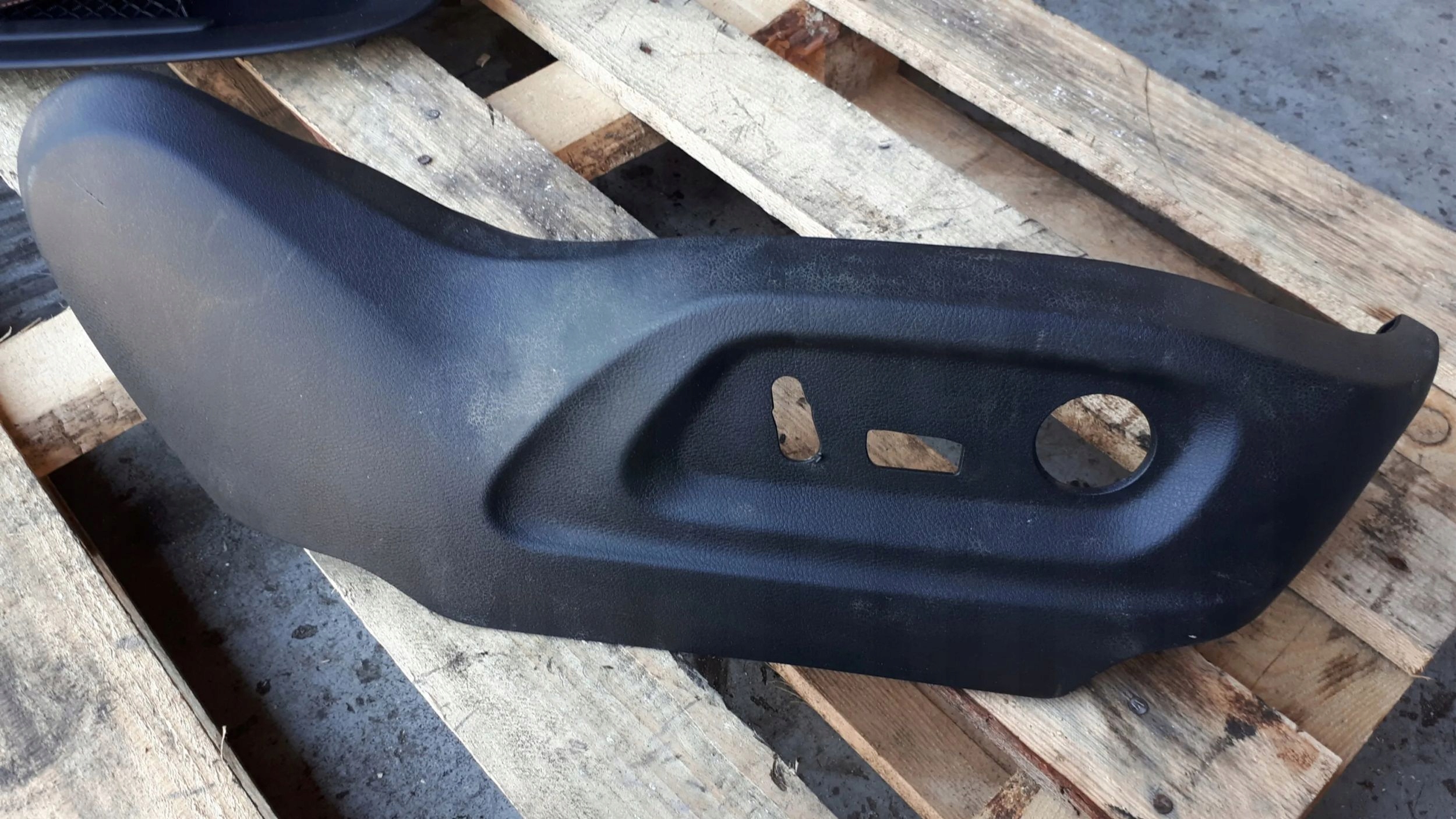 SQ5 8R Q5 Blende Abdeckung SITZ rechts 5N0881314K