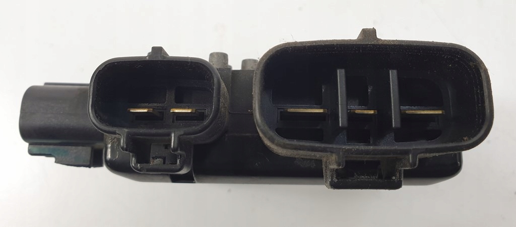 MODUŁ WENTYLATORÓW MITSUBISHI LANCER VII 2.0 16V Typ samochodu Samochody osobowe