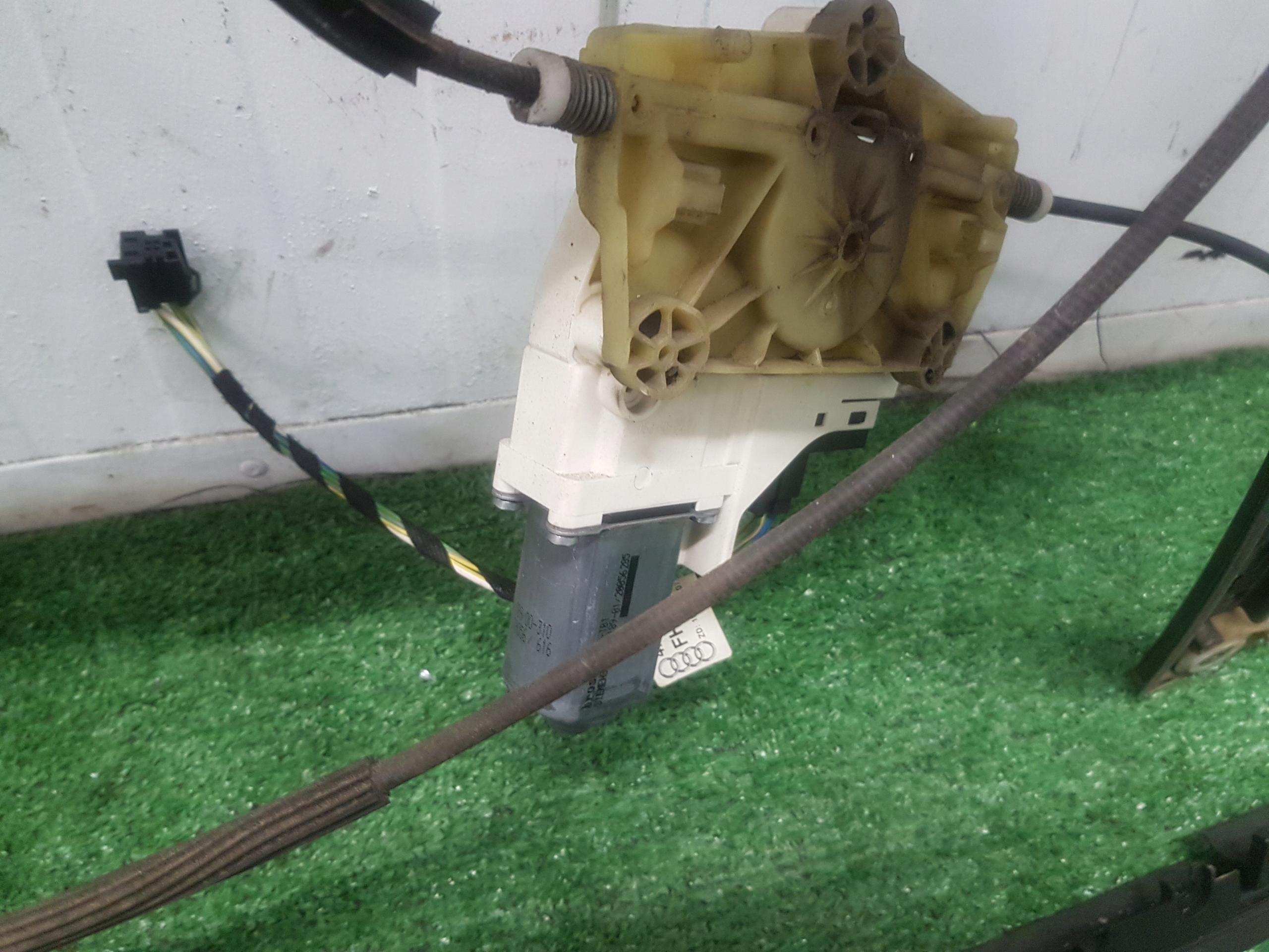 ELE mechanism windows right front AUDI A6-C6