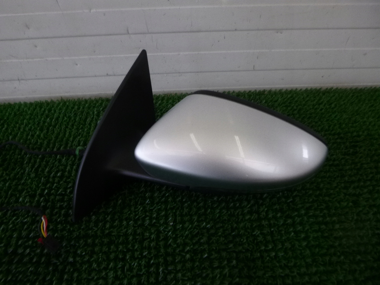 VW PASSAT CC 08- LUSTERKO LEWE 6-PIN LA7W EUROPA