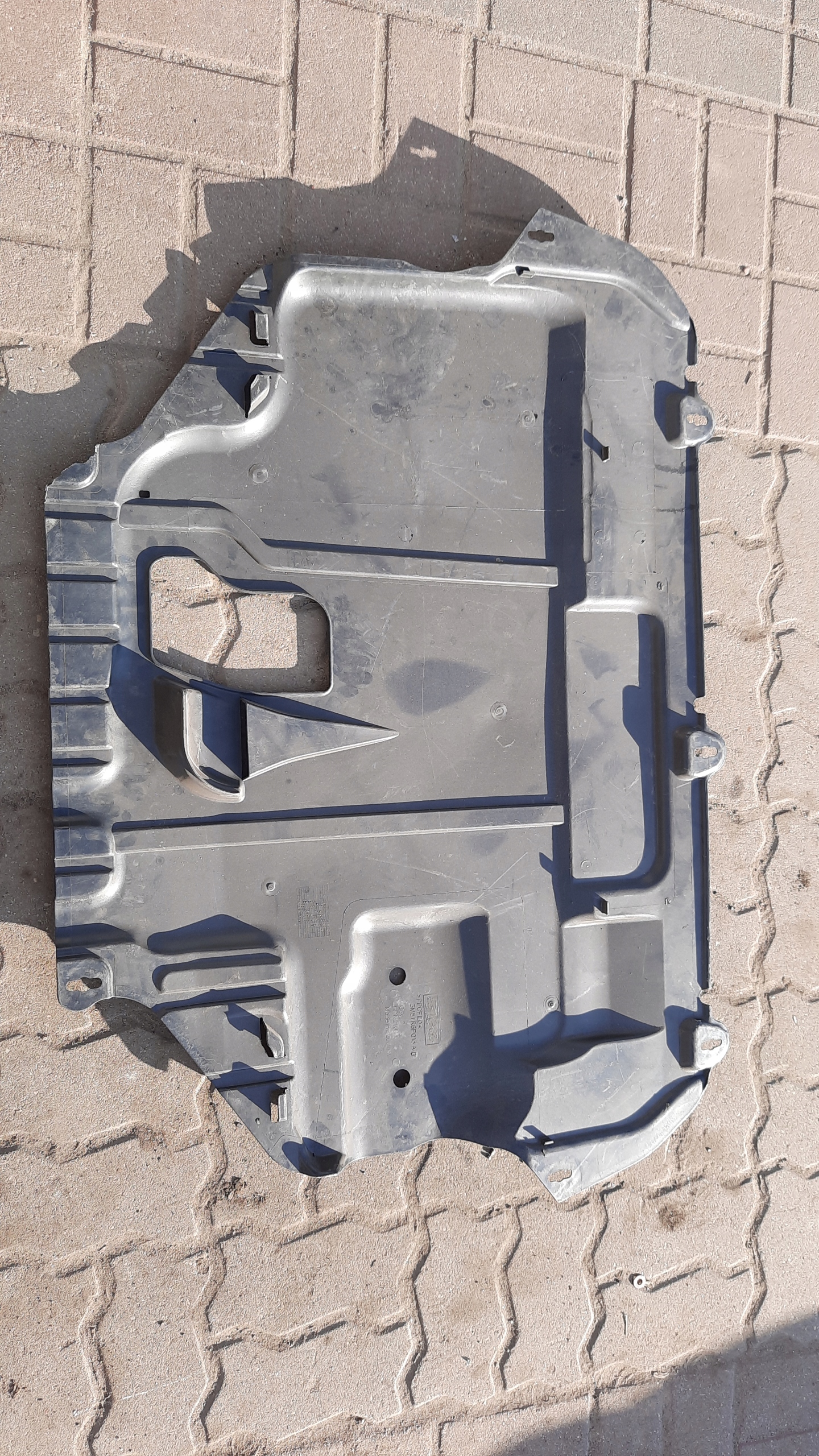 OSŁONA DOLNA POD SILNIK VOLVO S40 V50