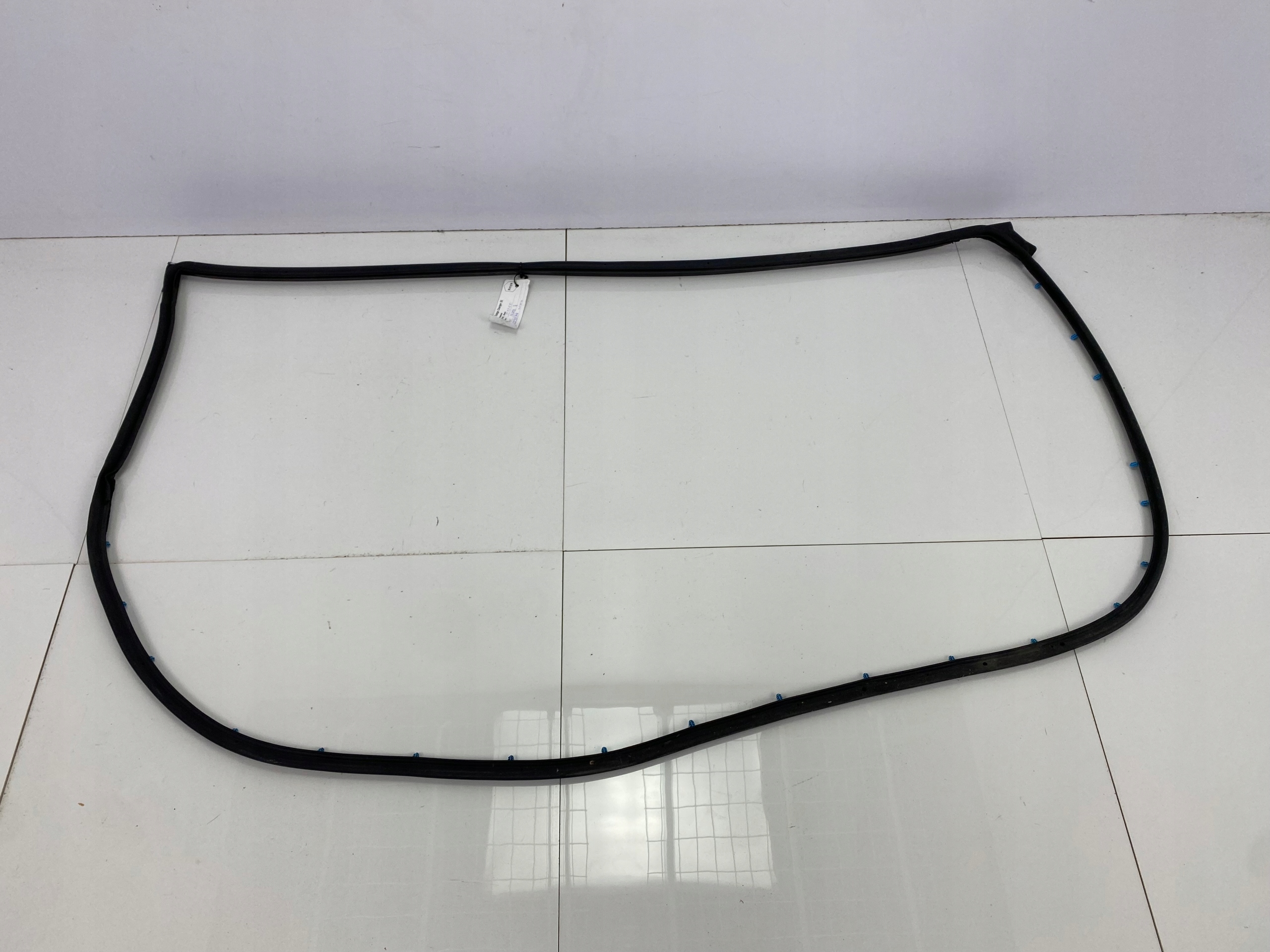 Dichtsatz Tür przednich Dodge Charger 2015+ USA