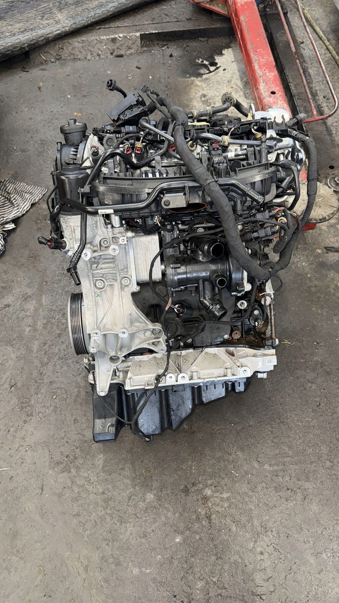 engine complete AUDI 2.0 TFSI 5TYS KM DMS