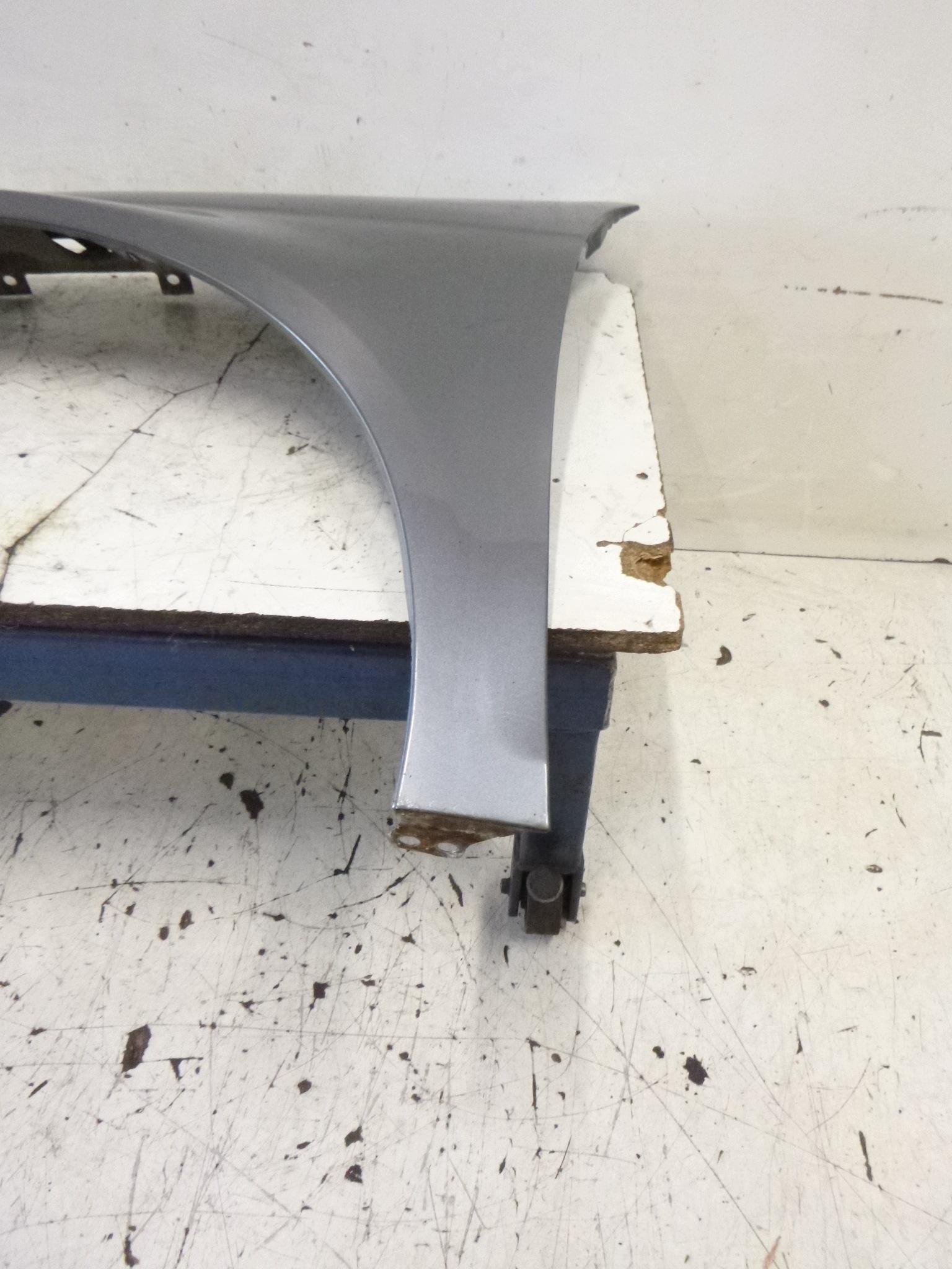 fender front left VW GOLF V 5 LD7X 2007r.