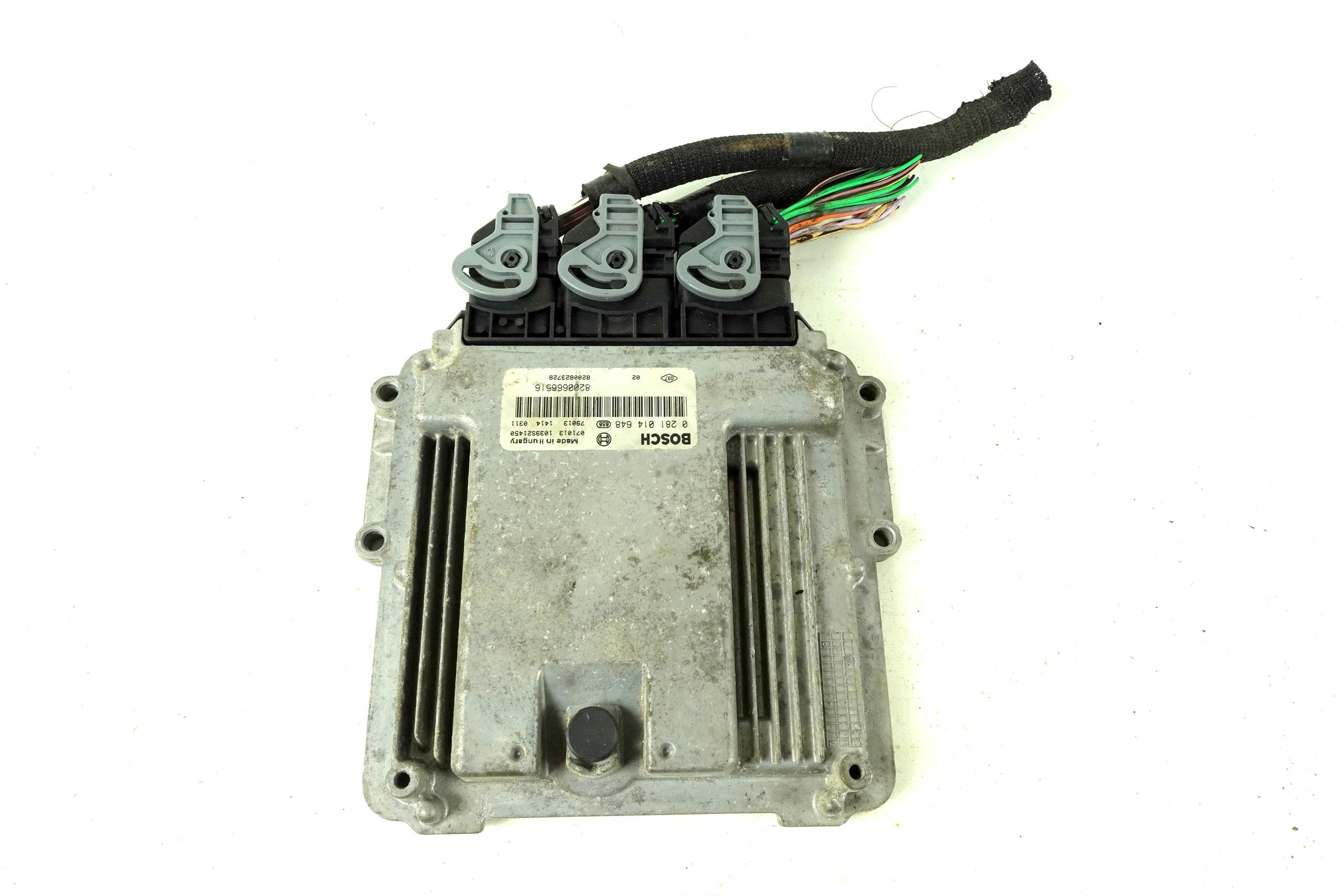 computer OPEL VIVARO RENAULT TRAFIC 2 II 2.0 DCI CDTI 0281014648 8200666516