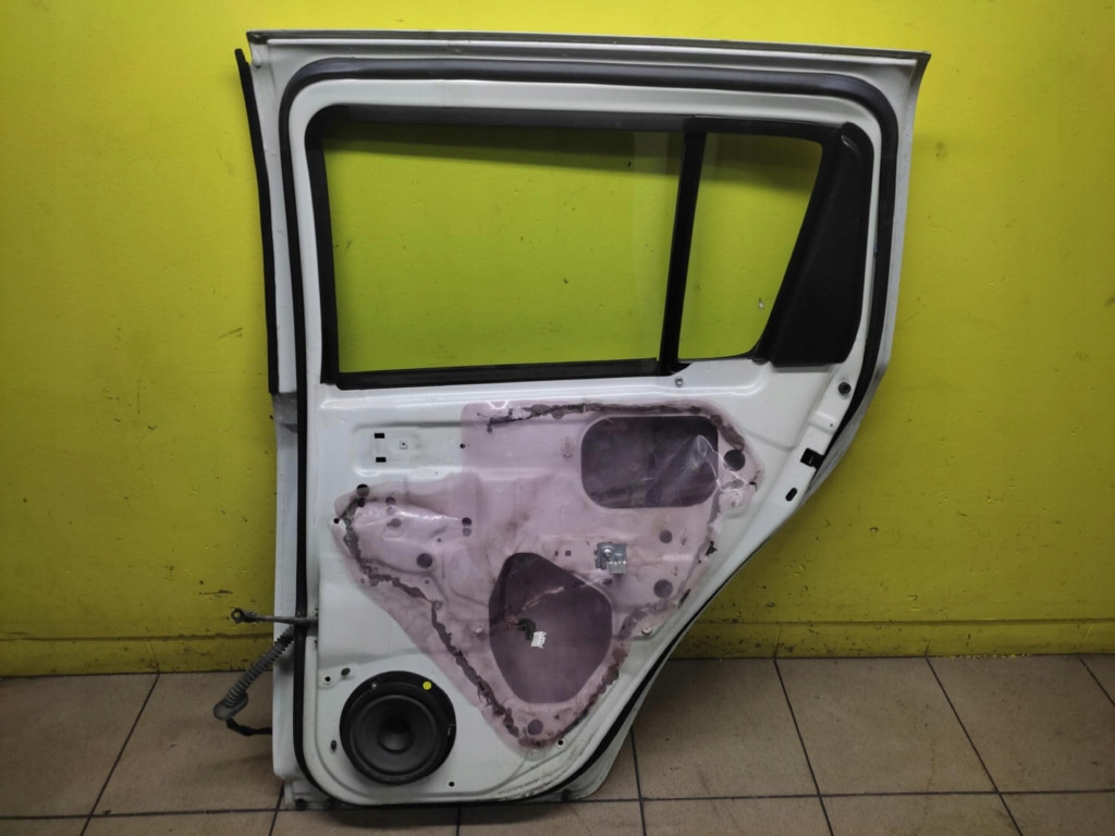 SUZUKI SWIFT IV Tür rechts heck