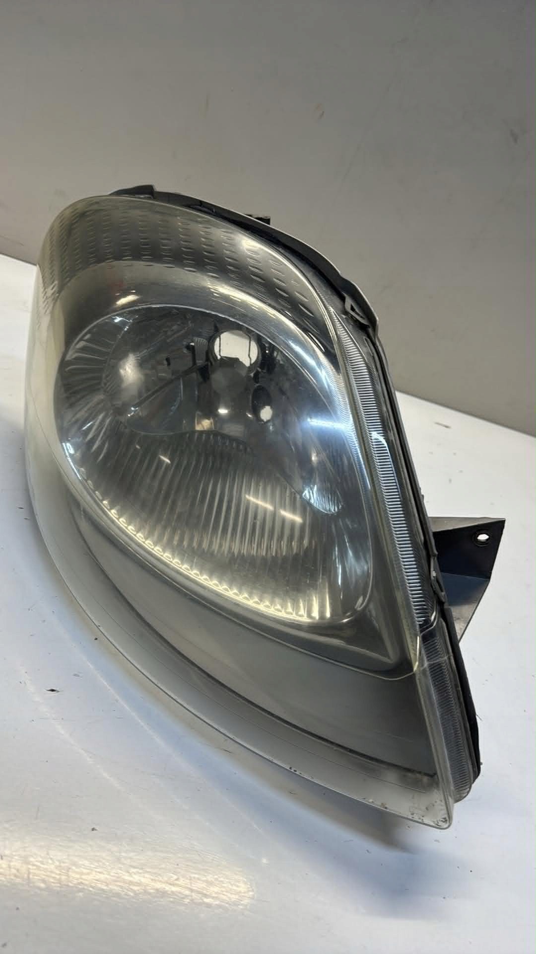 light right front REFLEKTOR right front RENAULT TRAFIC OPEL VIVARO