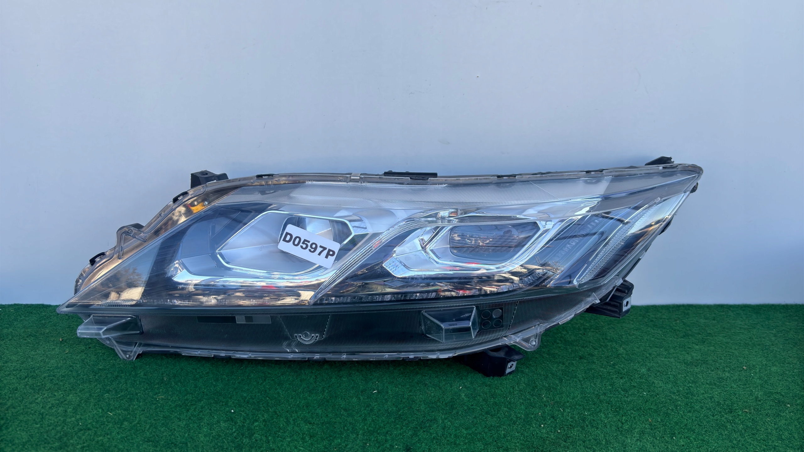 mitsubishi ECLIPSE CROSS левая фара full led 8301D071 D0597P