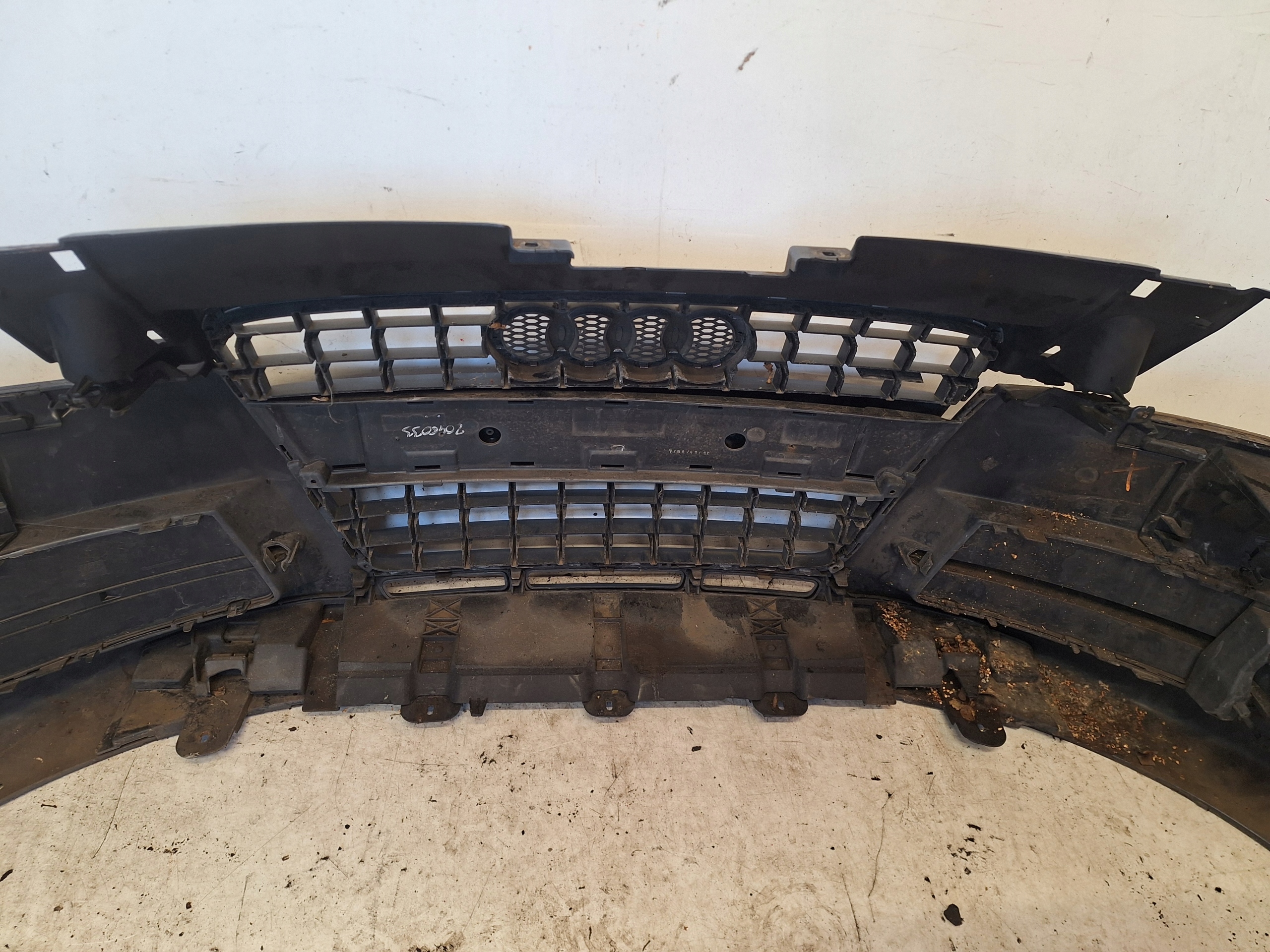 AUDI TT 8J 06-13 bumper 8J0807437