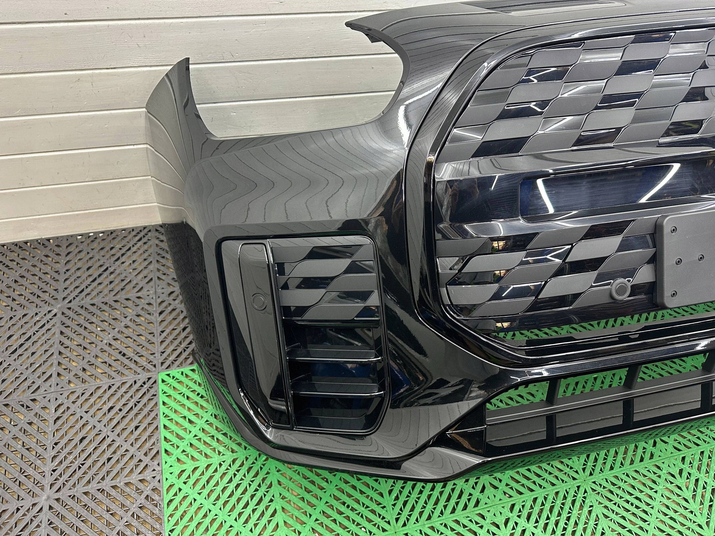 front bumper complete Mini Countryman U25 JCW colour 475