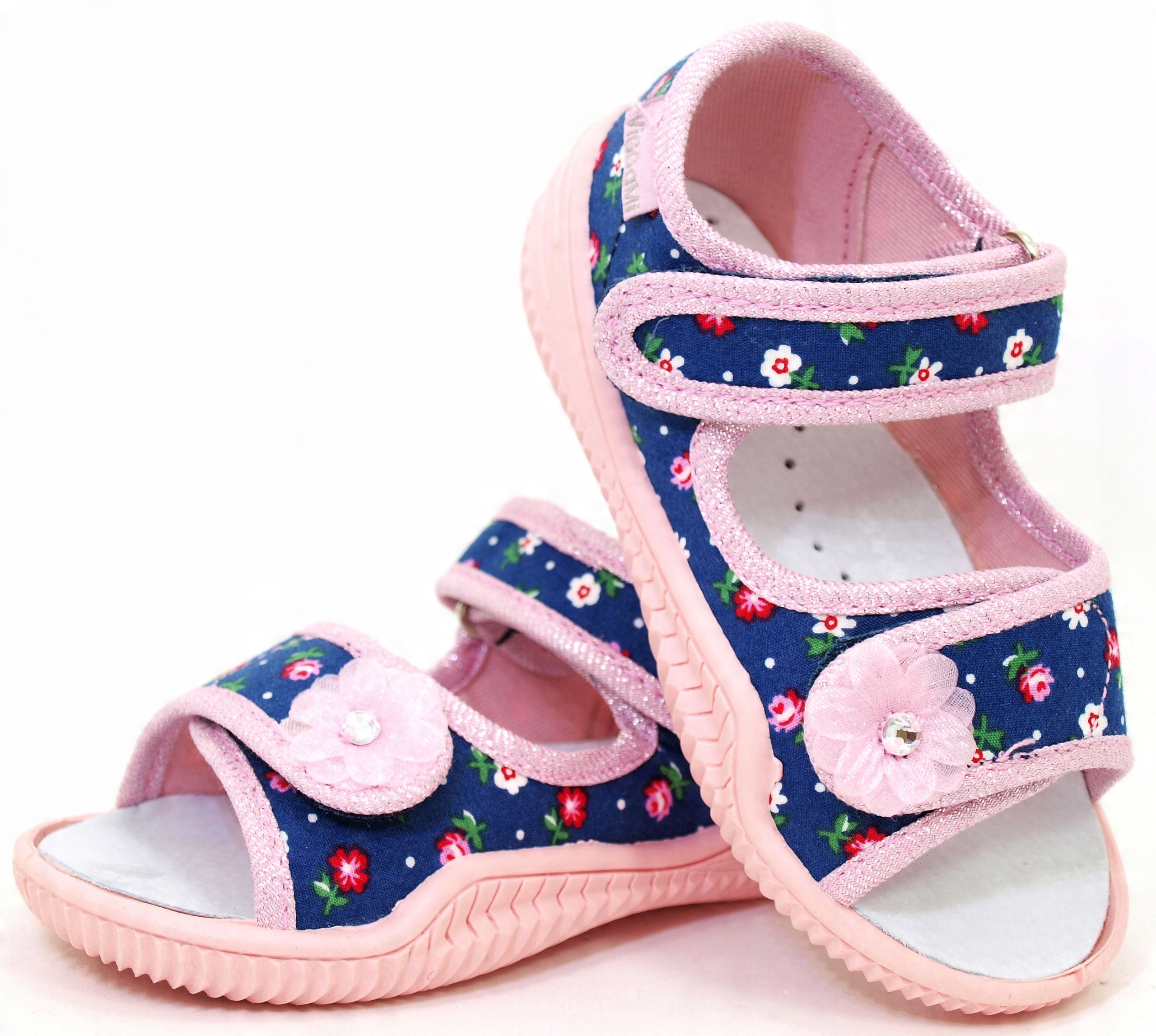 

25 Viggami Lucynka kapcie sandałki sandały 15,8 cm