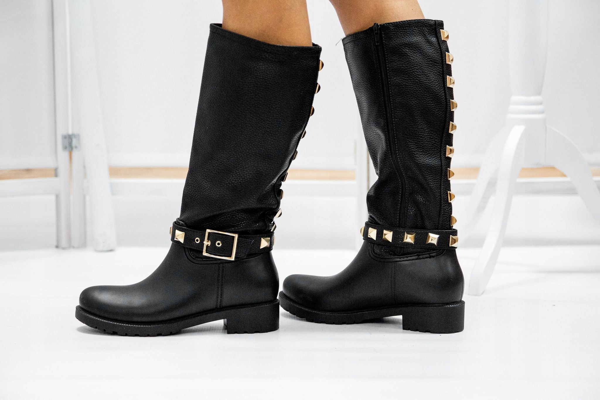 Długie kalosze gumaki gumowce ze złotymi ćwiekami Marka bez marki