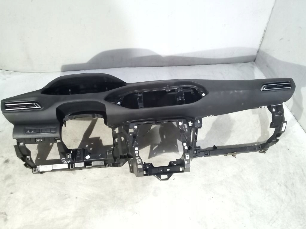 Peugeot 308 II T9 dashboard instrument panel console 98030808ZD