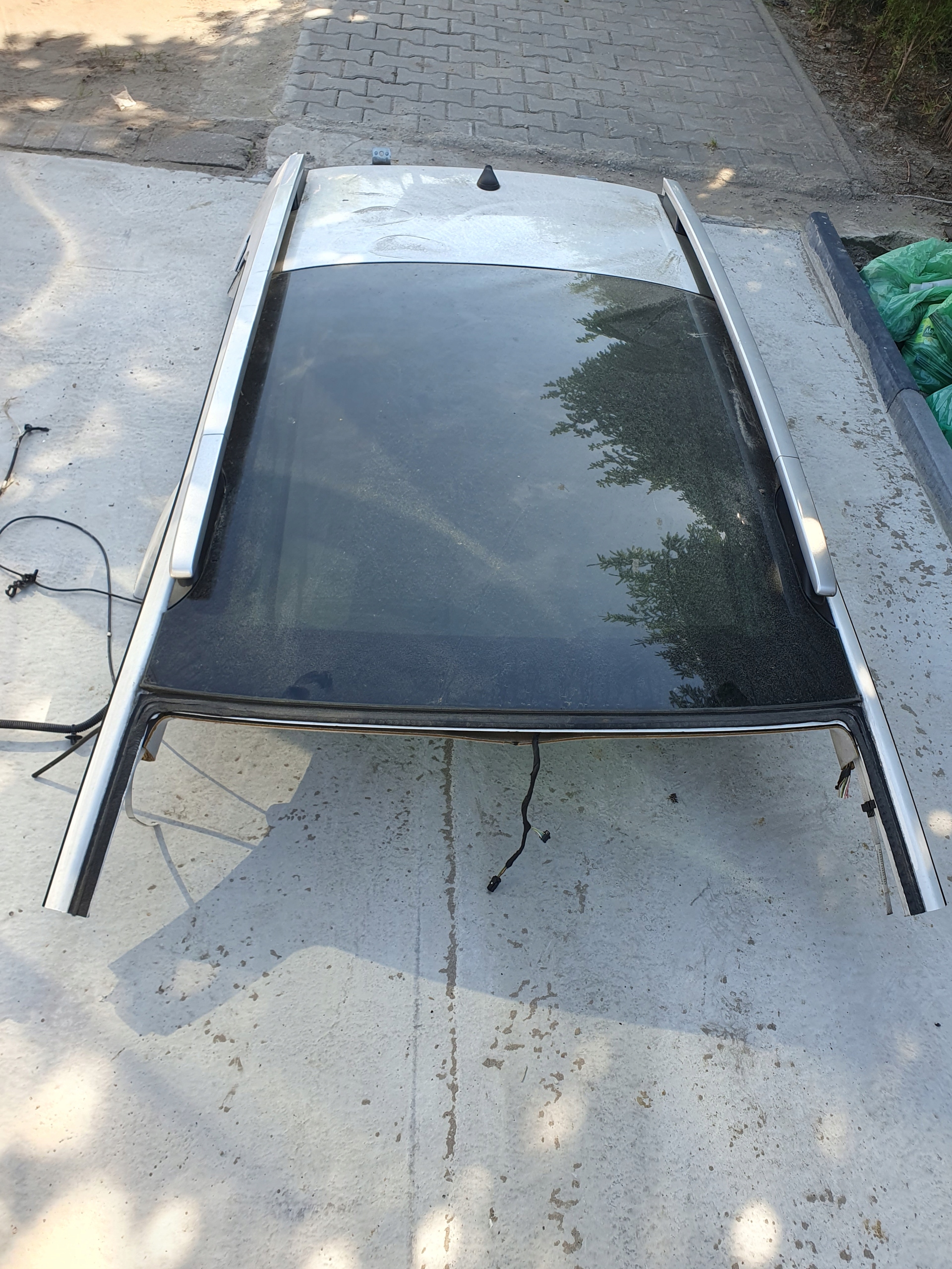 DACH PANORAMA PEUGOT 207 SW 2010R