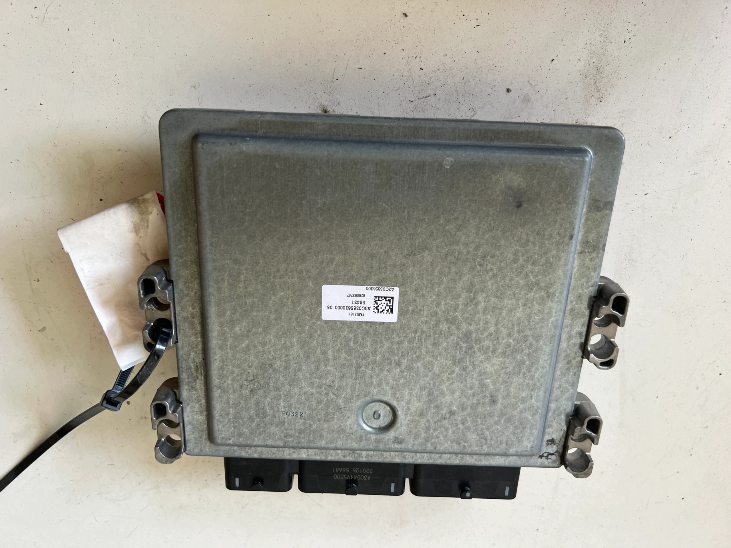 RENAULT EXPRESS 1.3 TCE H5H490 A3C0393470101 237104659S 237104661S Computer