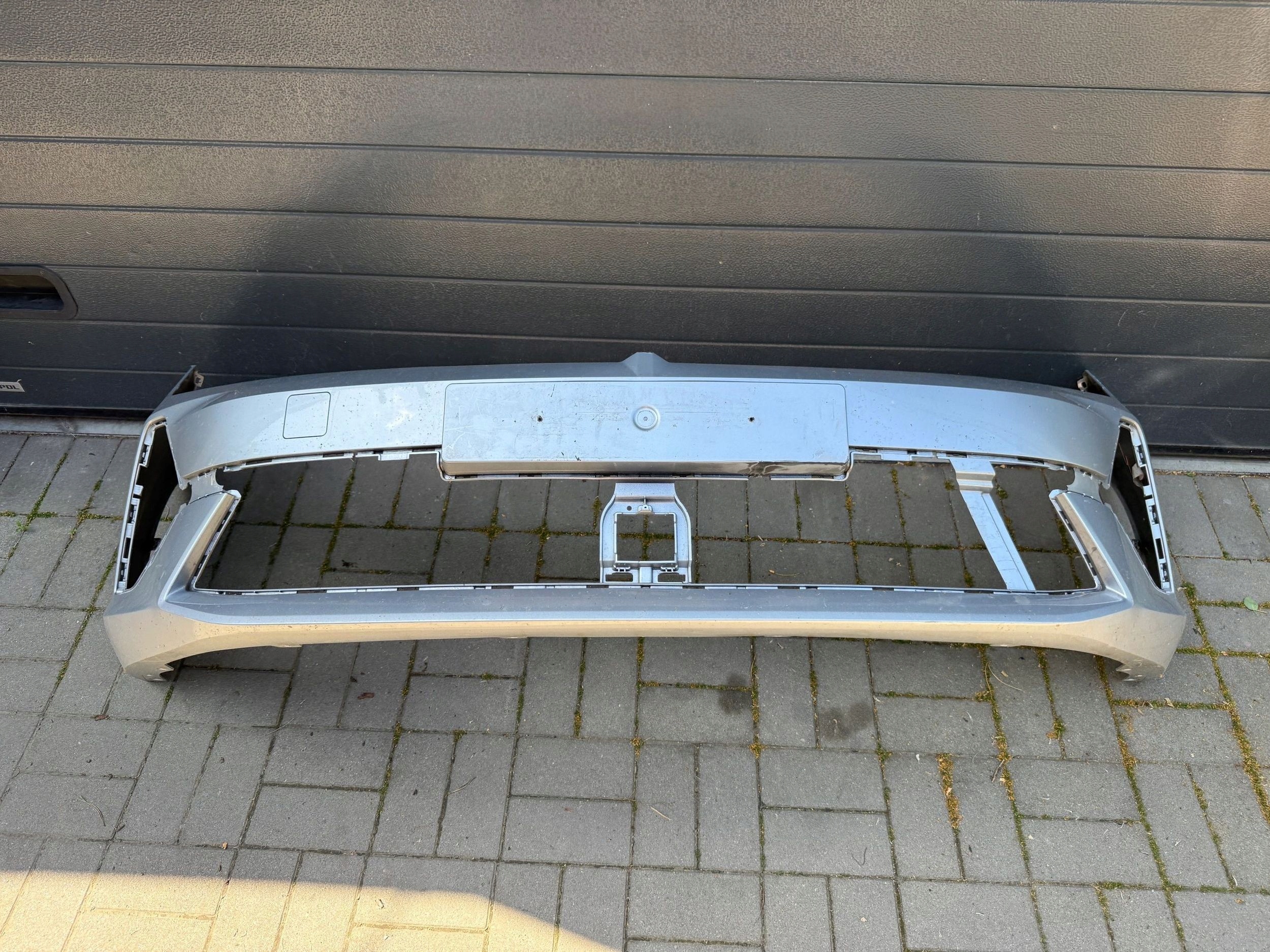 Opel Astra L 25- Stoßstange vorne vorne