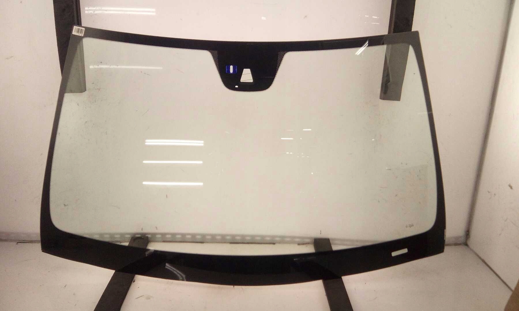 5364AGSCMVZ6T - Лобовое стекло MERCEDES C-Class W204 07-14 SENS + KAM