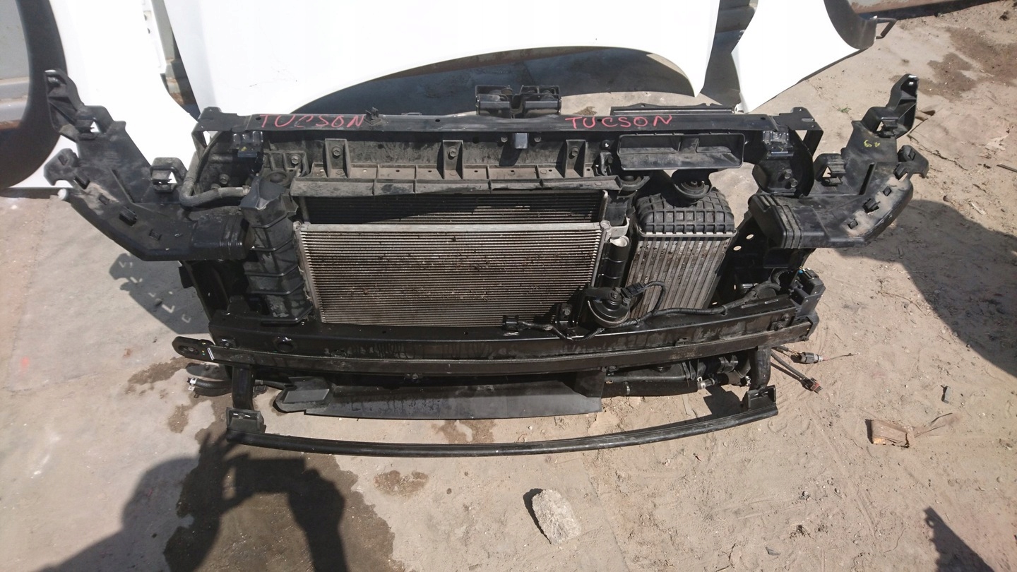 CHLODNICE PAS PRZOD HYUNDAI TUCSON II 2 1.7 CRDI