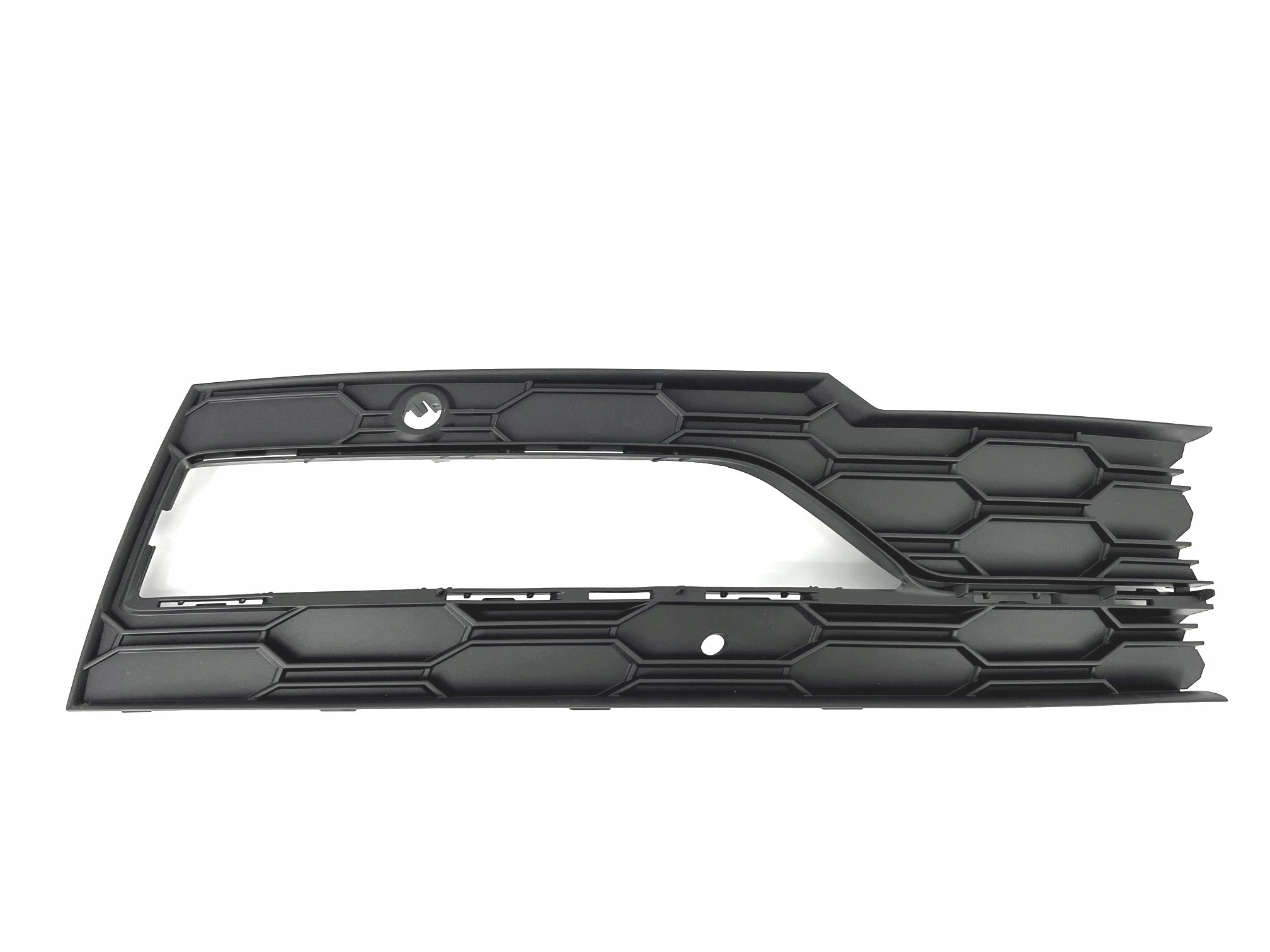 KRATKA ZDERZAKA ZASLEPKA SKODA OCTAVIA 4 IV PRAWA