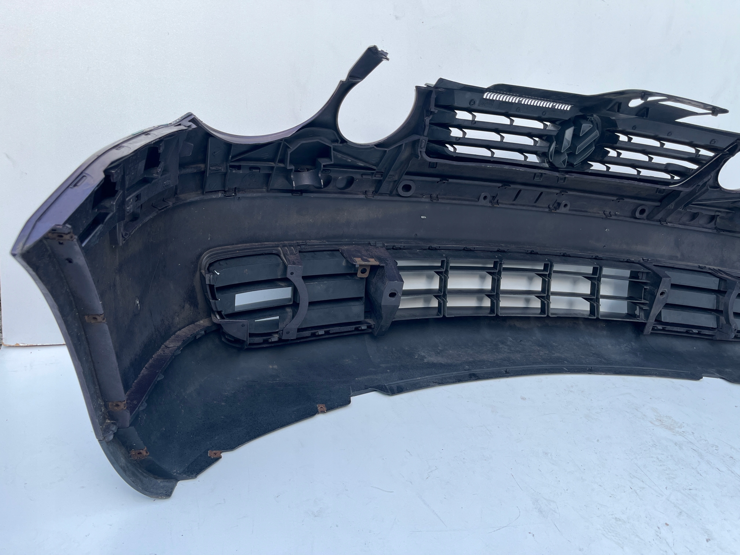 bumper front Vw POLO IV 9N okular LC3W 01-05r.