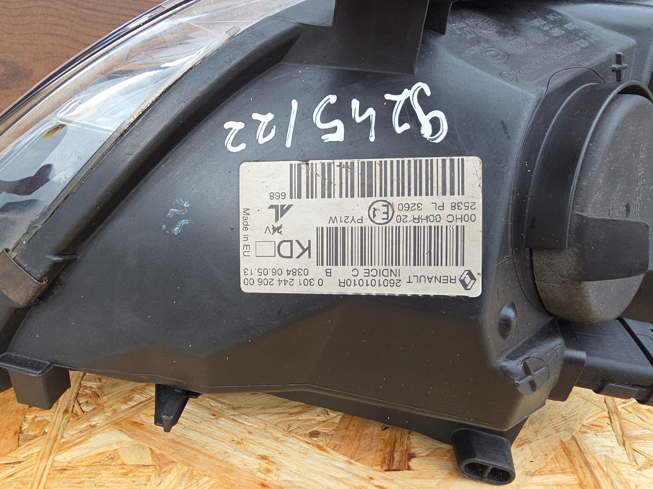 light front right right front Renault Megane III 3 ciemna black