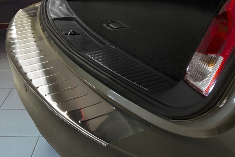 LISTWA NAKŁADKA NA ZDERZAK OPEL INSIGNIA KOMBI Strona zabudowy tył