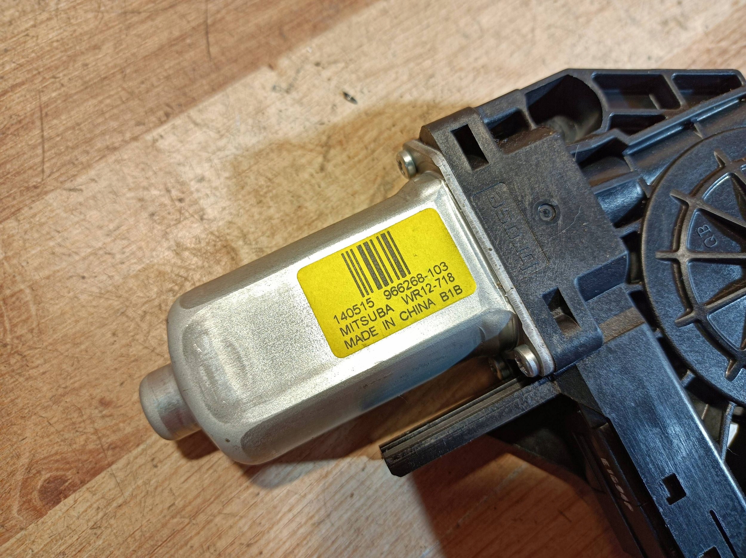 mini motor windows door przednich left Volvo V40 d2