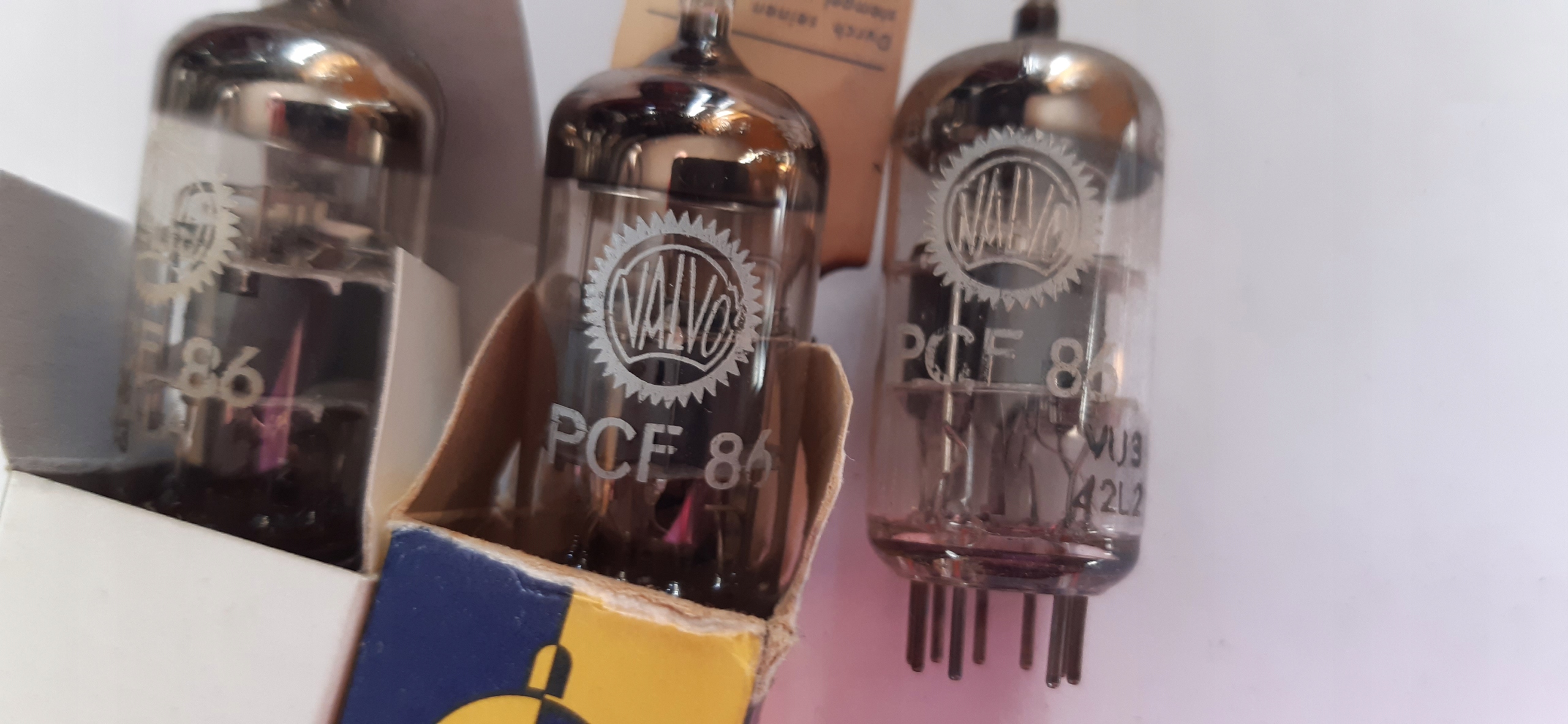 Лампа PCF86 EGRO
