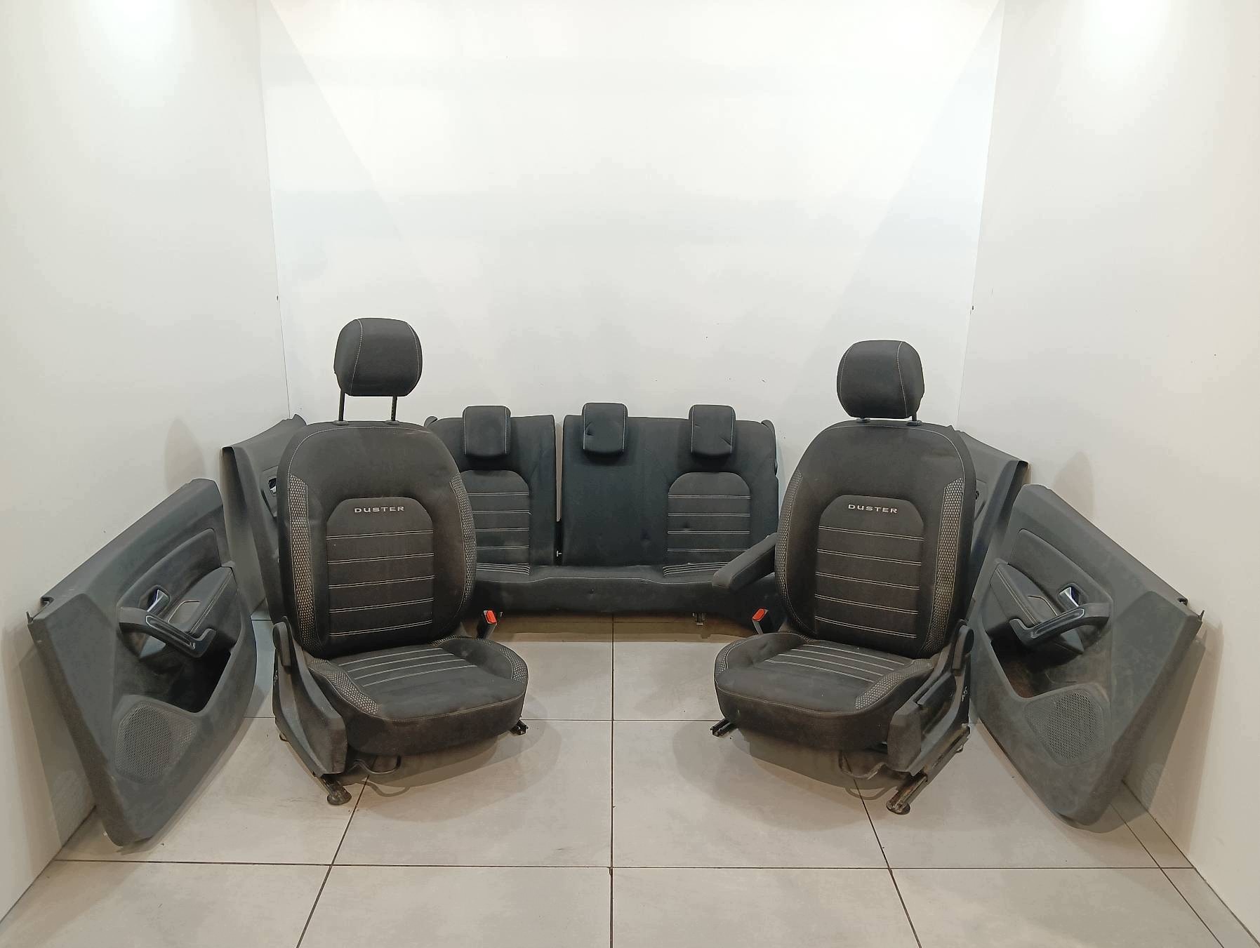 Sitze Seiten EU KOMPLET Dacia Duster II (2017-2024)