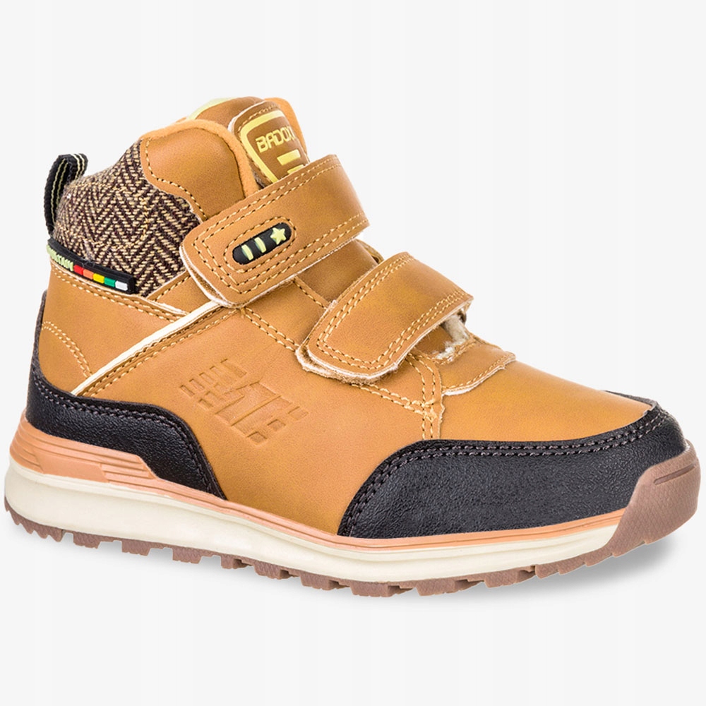 TRZEWIKI CHŁOPIĘCE NA RZEPY OCIEPLANE ZIMOWE r 33 Długość wkładki wew. 21.5 cm