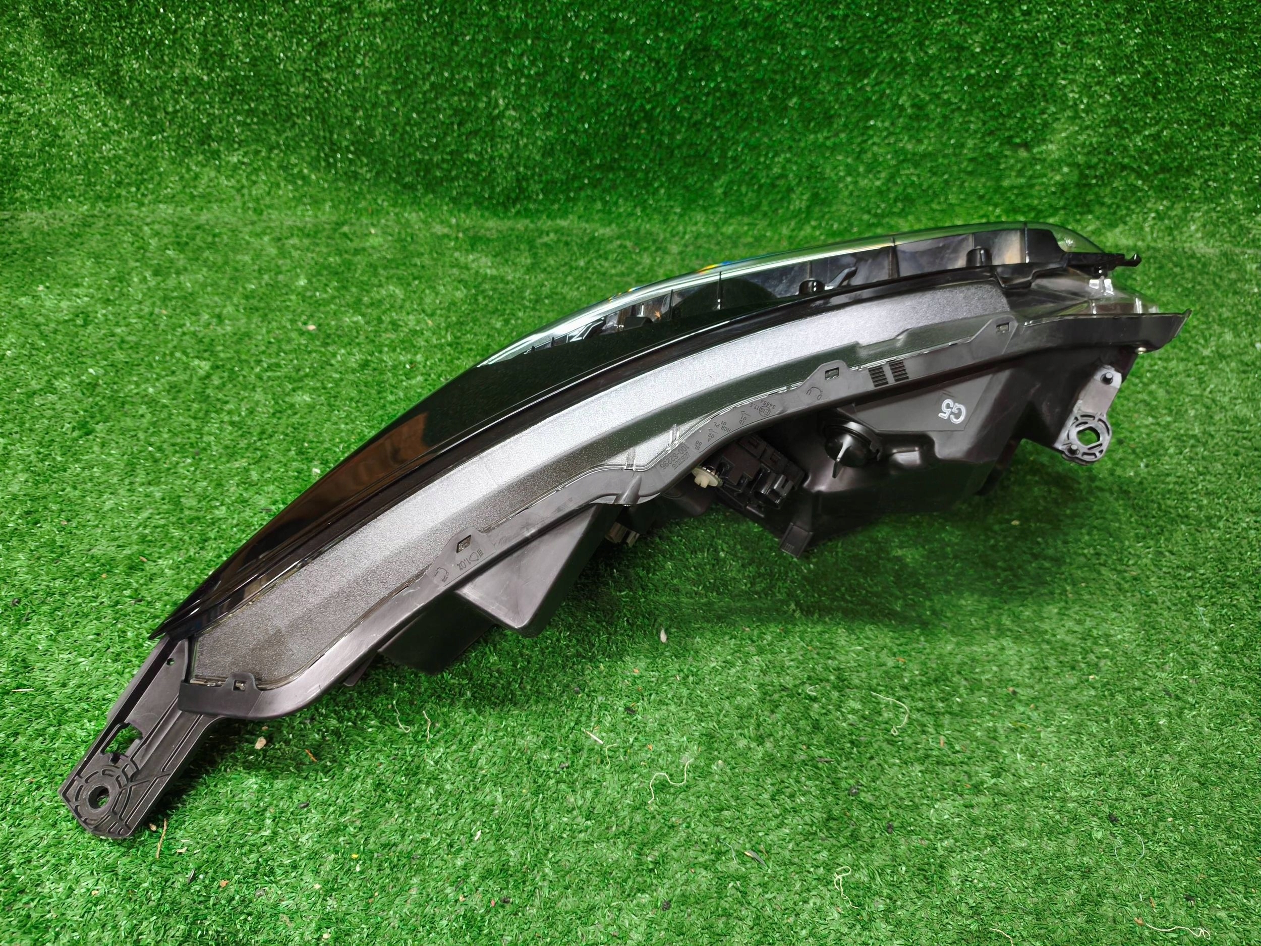 REFLEKTOR left front HONDA HRV HR-V II LIFT 18- NR.1126