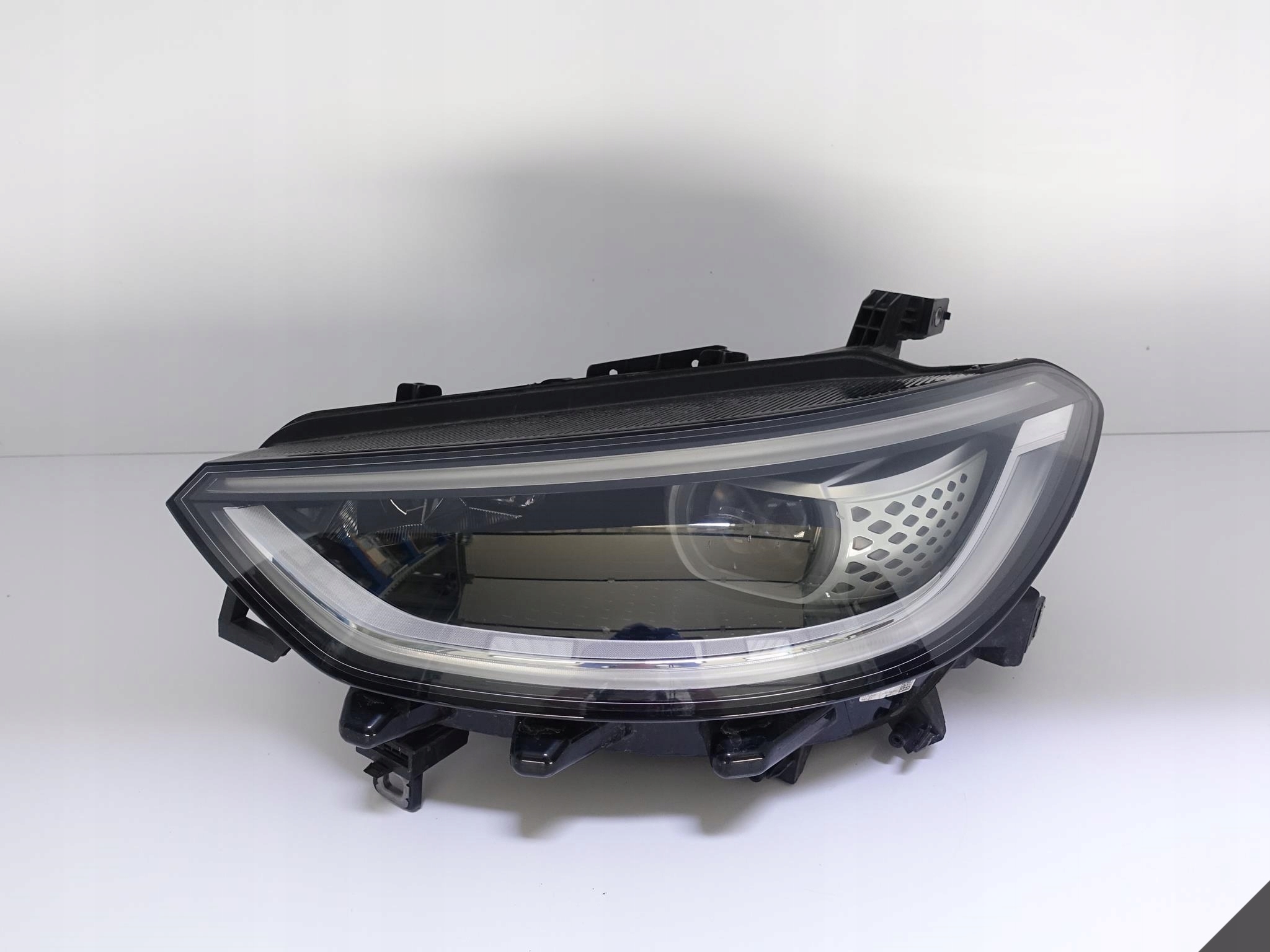 VW ID.3 10B 19- light IQ.LIGHT FULL LED left EU