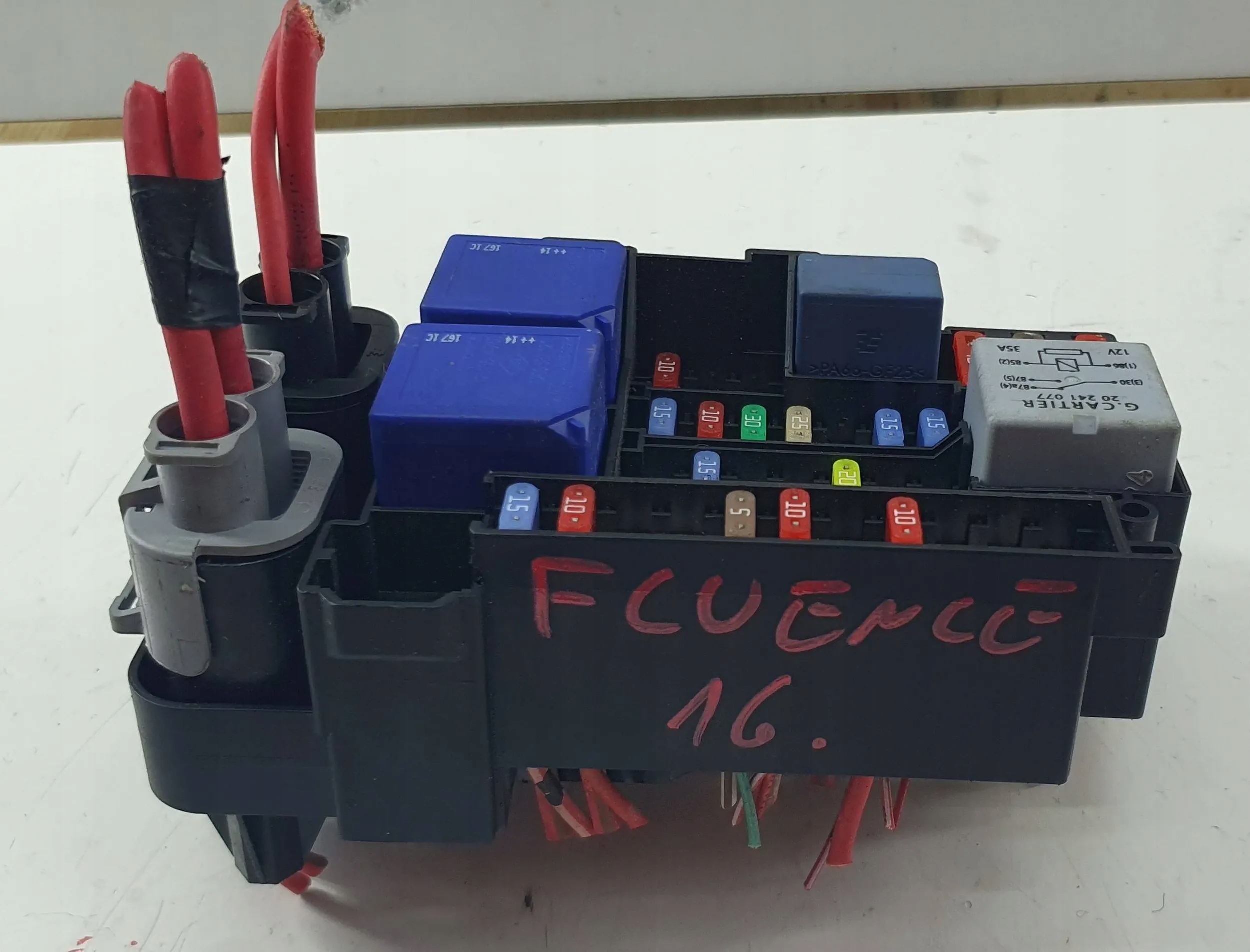 Renault Fluence 1.5 DCI Module fusibles przekaznikow