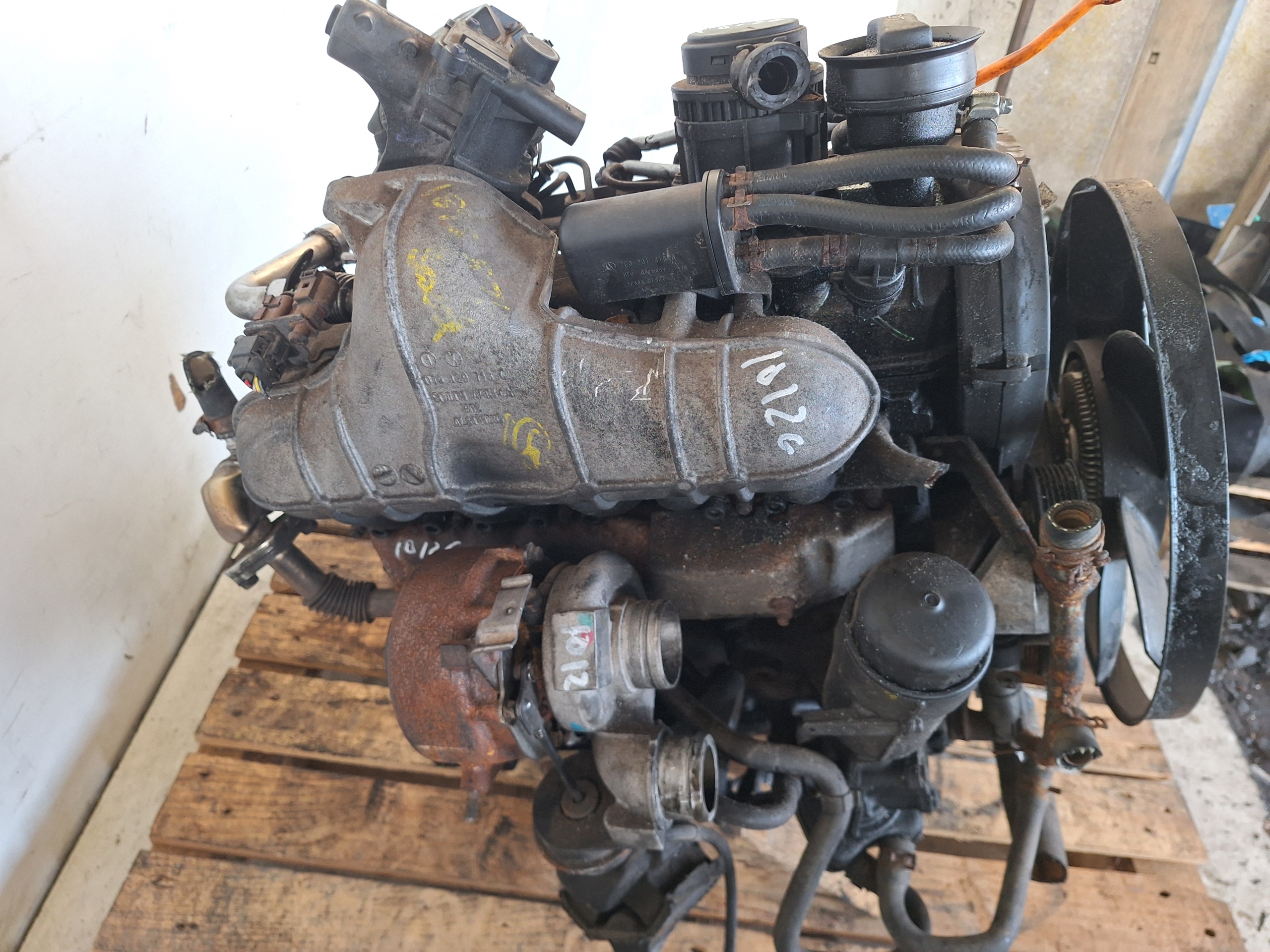 VOLKSWAGEN CRAFTER 09-11 engine 2.5 CEB EURO 4