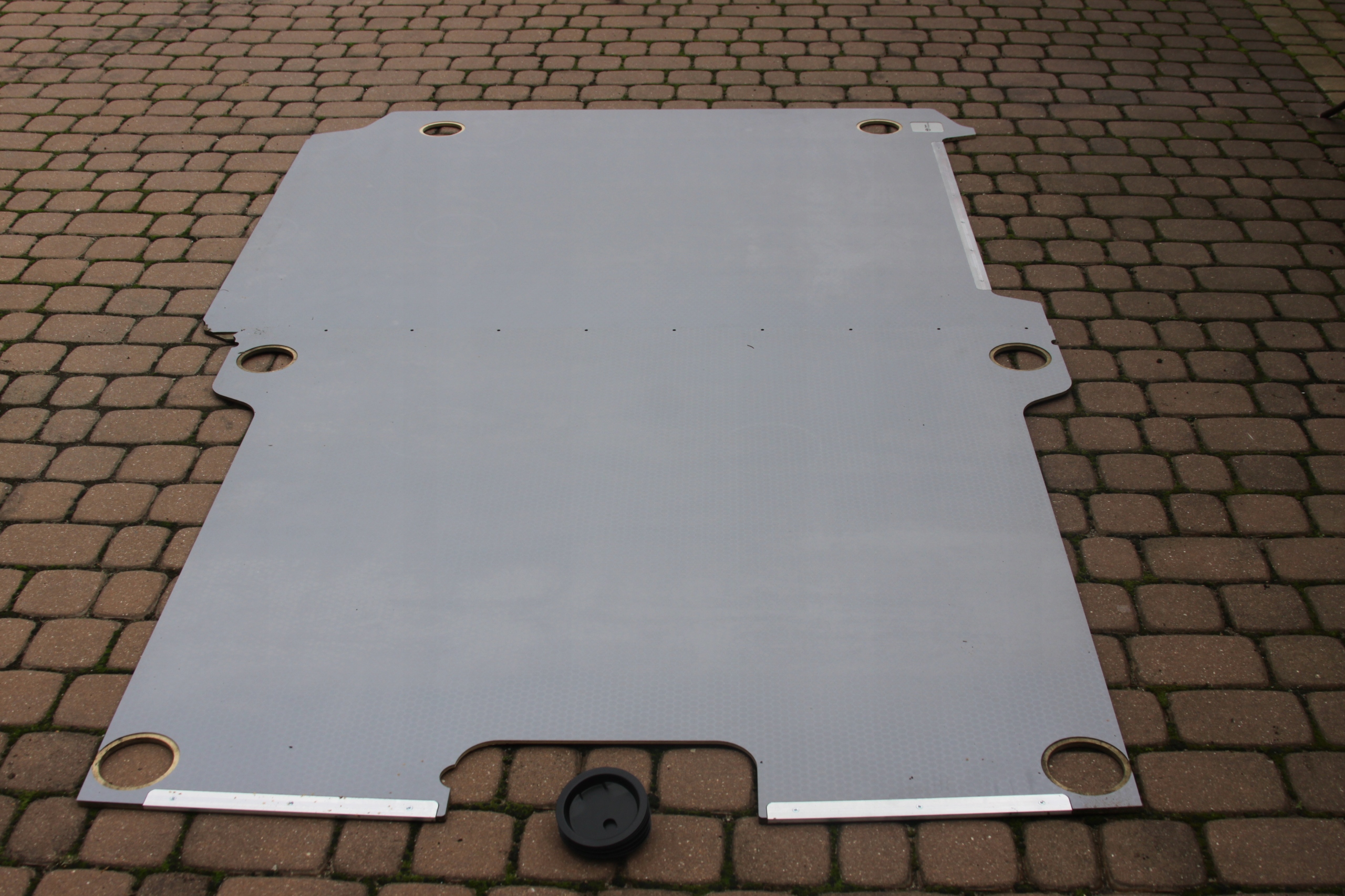 floor TOYOTA PROACE L2 JUMPY EXPERT 2016- door side right side ORYGI