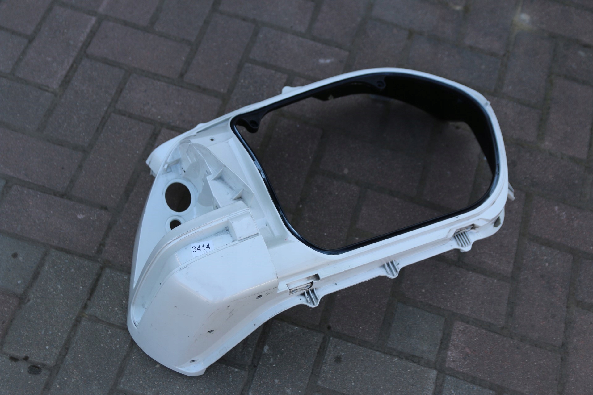 81211-MCA-0000, 81411-MCA-0000 - Honda Goldwing GL1800 бічний багажник 3414 праворуч