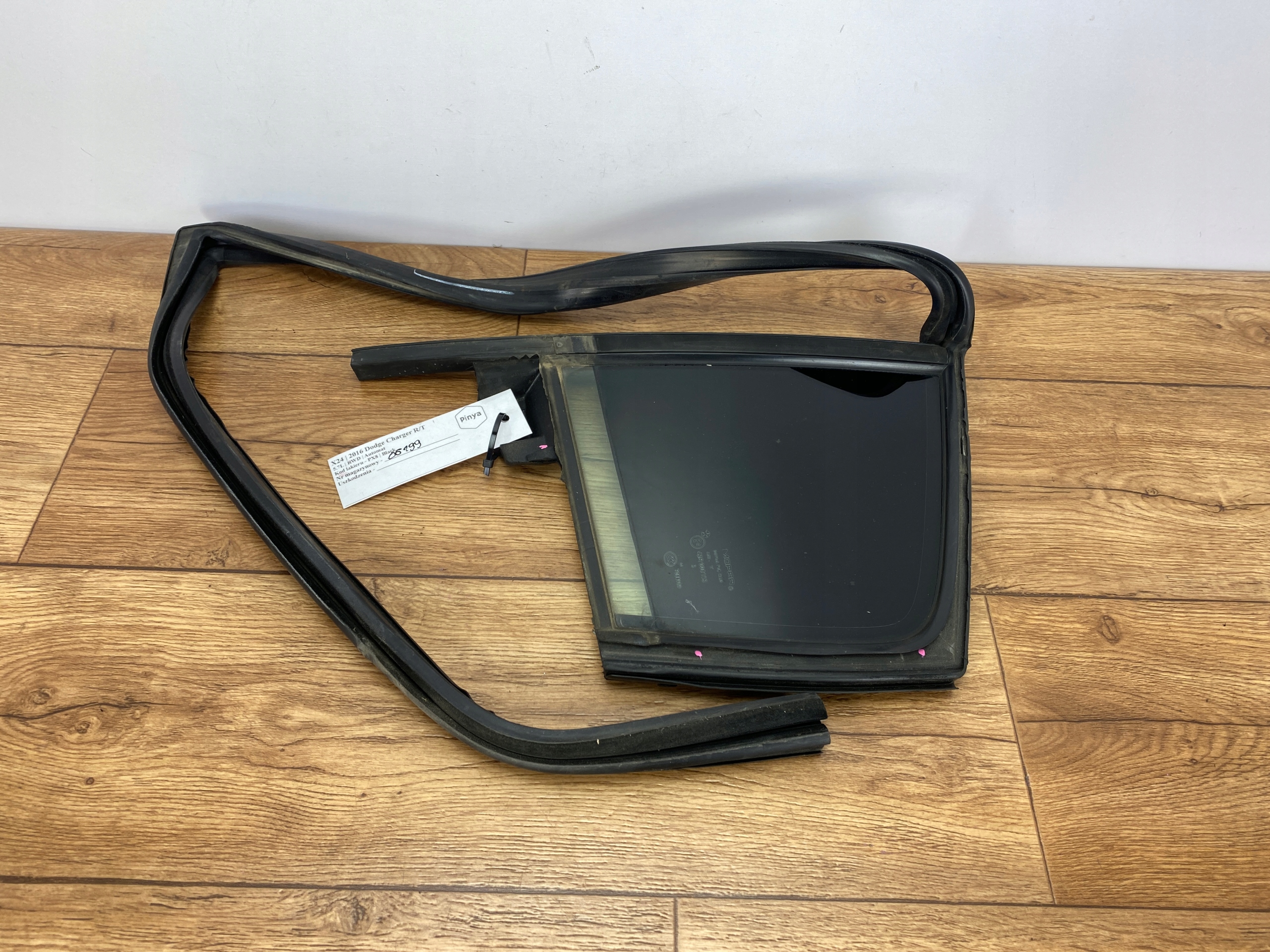 window side bodywork left door left rear part Dodge Charger 2015+ USA