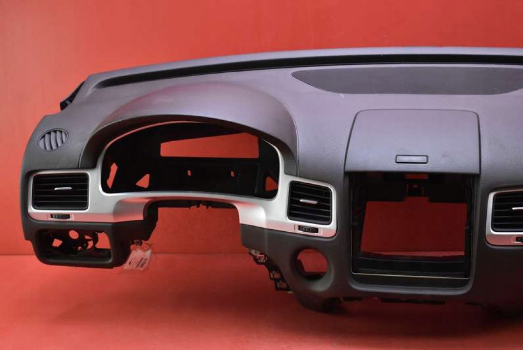 dashboard instrument panel console cockpit airbag EU VW TOUAREG 2 II 7P 10-14