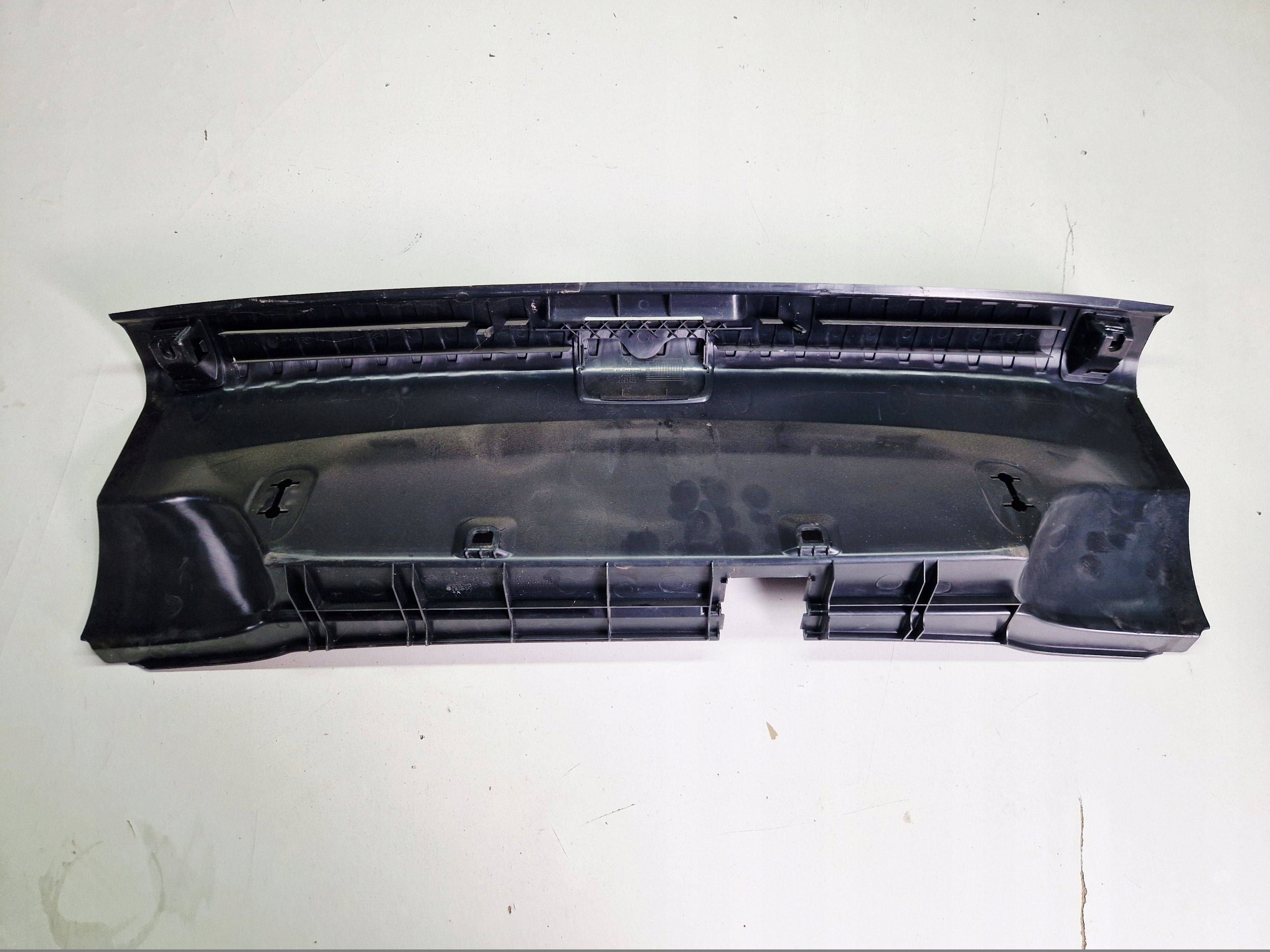 cap of the threshold boot cover supports rear part BMW 1 E81 E87 7123335