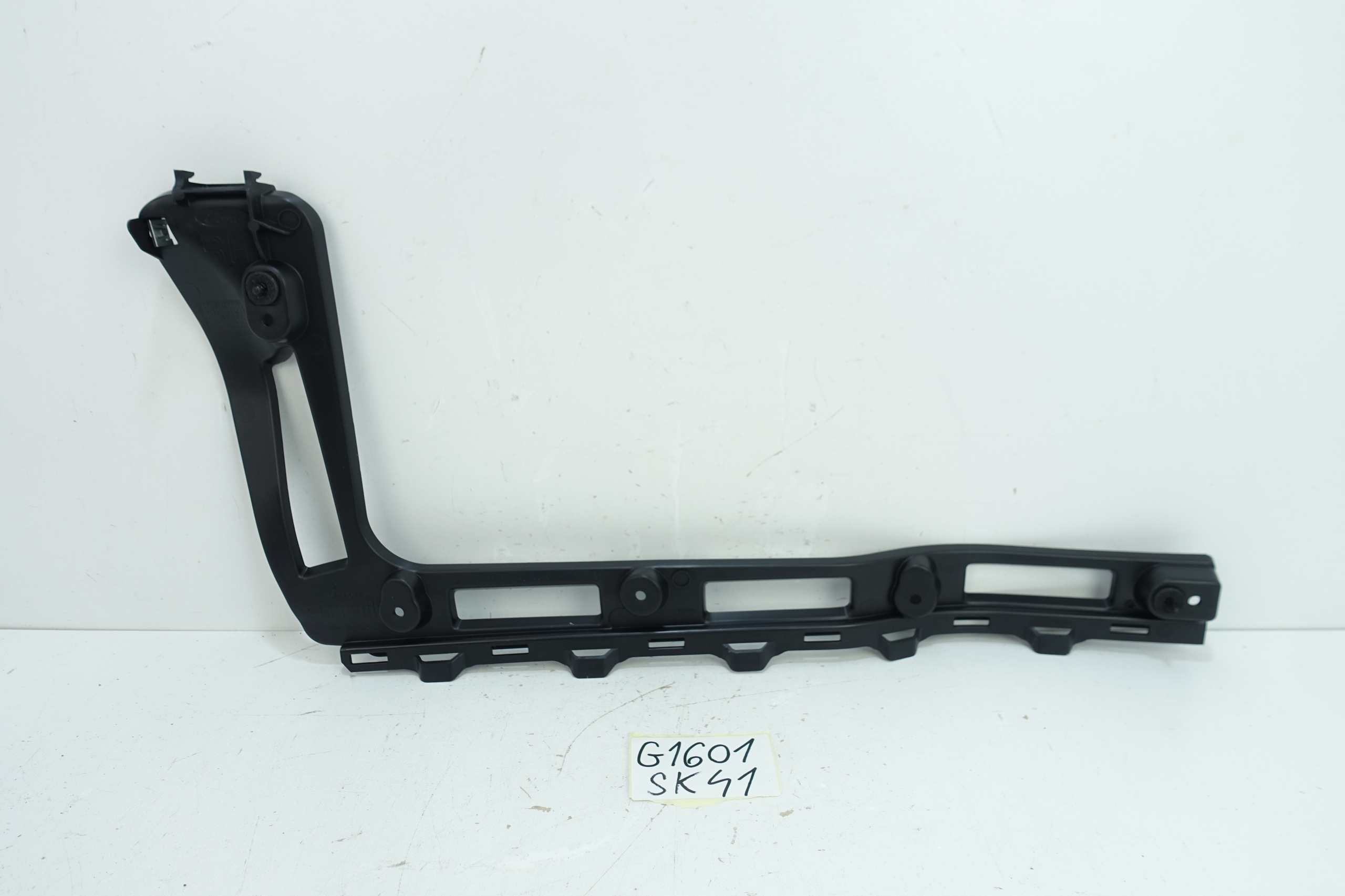 FORD FOCUS MK3 2010- holder support right BLENDY boot BM51-N40250-AG
