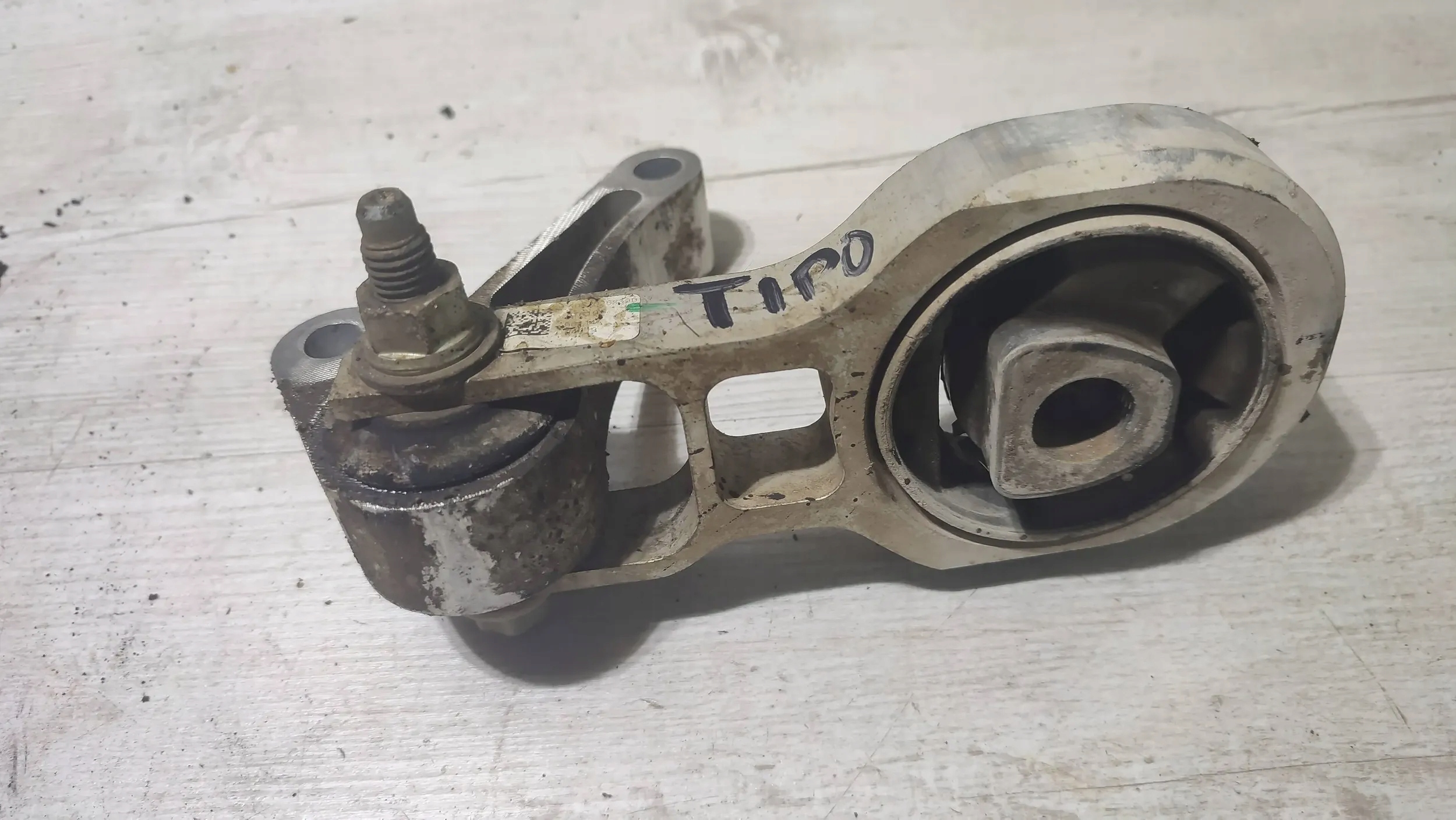 Fiat Tipo II HB 19r. 1.4 console engine mount
