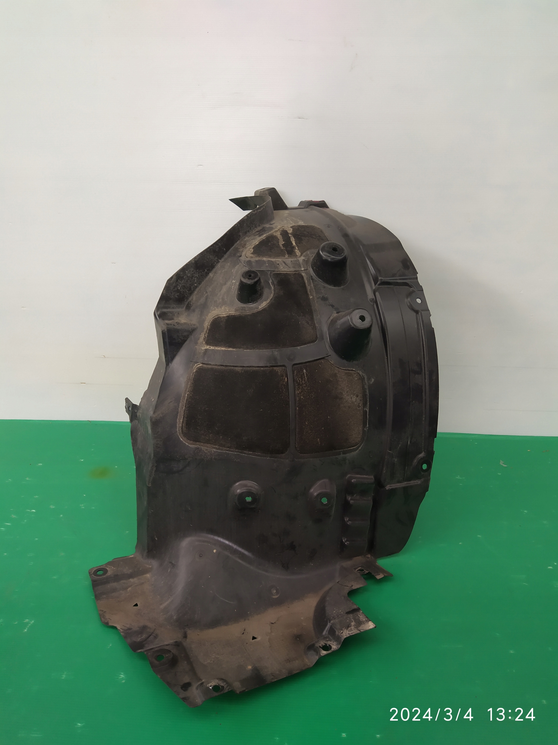 NADKOLE PRZÓD PRAWE PRZEDNIE BMW X5 G05 7424908
