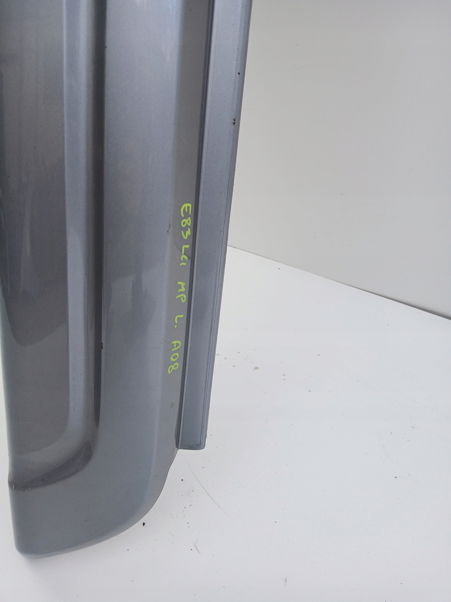 moulding threshold left BMW X3 E83 M PAKIET SILBERGRAU