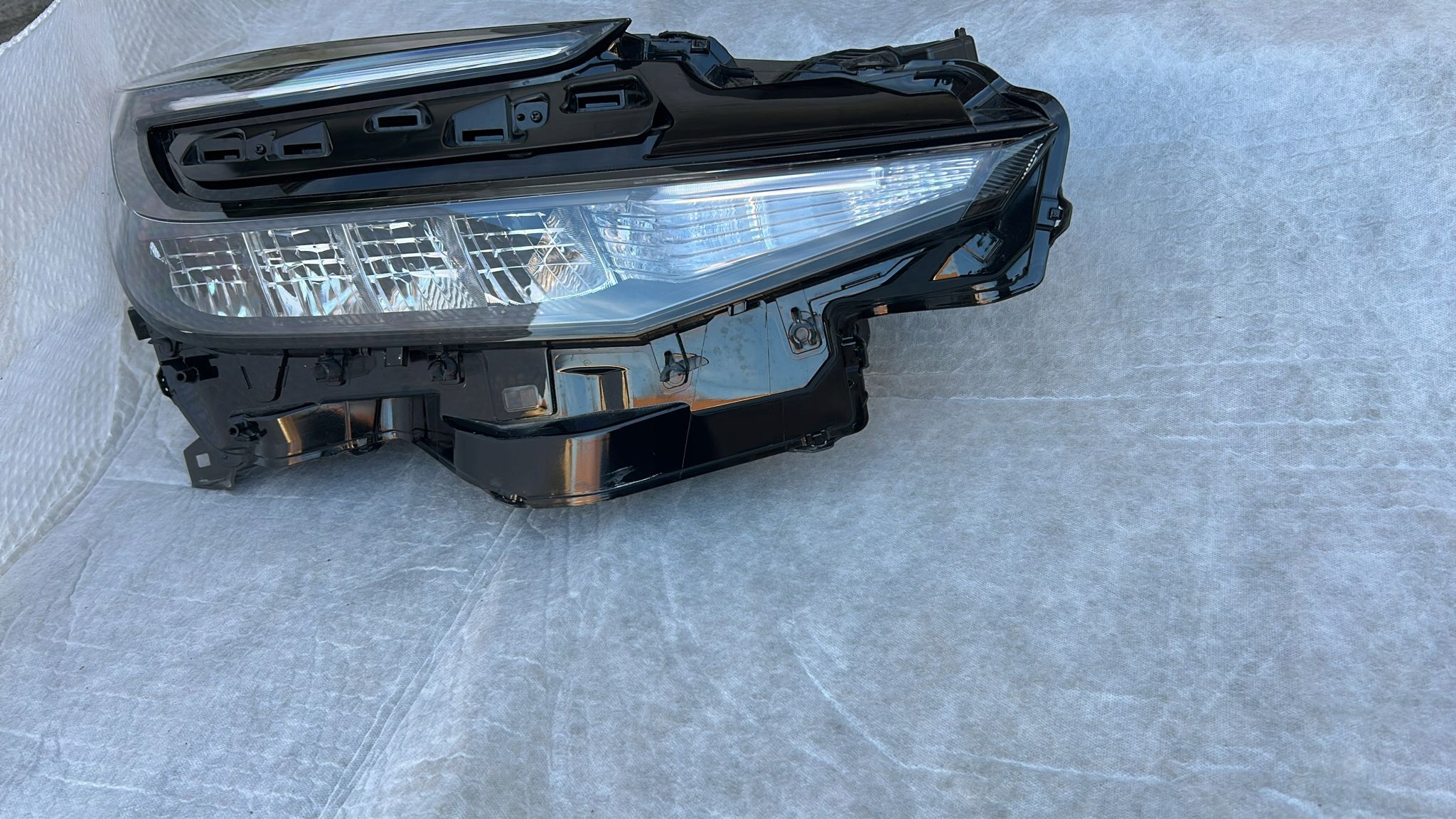 REFLEKTOR light right right front TOYOTA CHR C-HR 23- LIFT