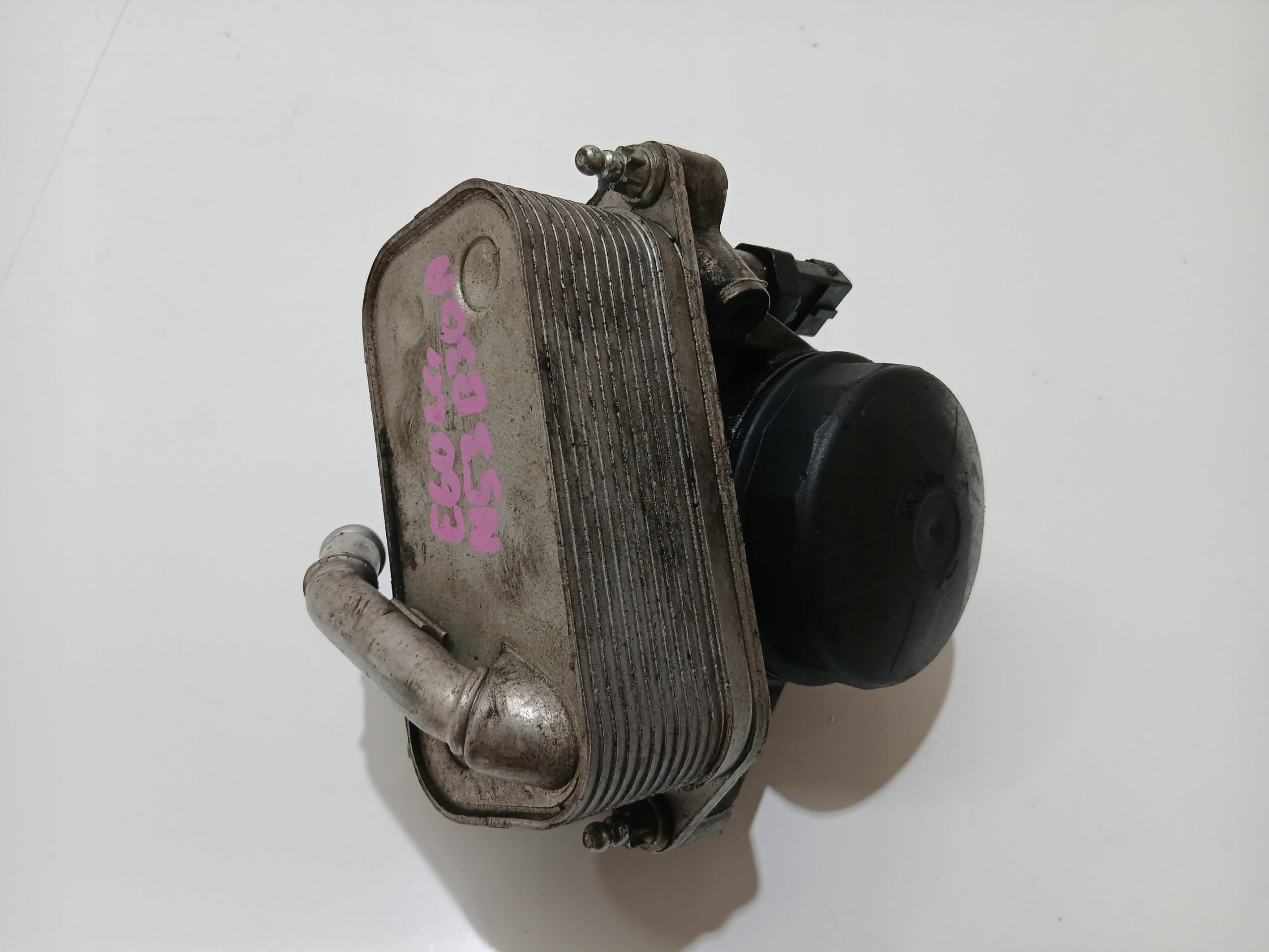 Ölfiltergehäuse Kühler BMW E60 E61 N53B30A 7516383 (4824928)
