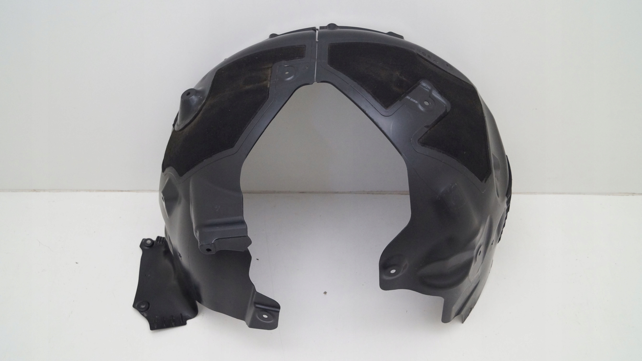 TESLA Y 20-23 NADKOLE PRZEDNIE LEWE T